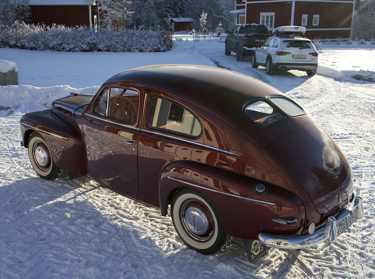 Exterior image of 1953 Volvo PV444 DS (14)