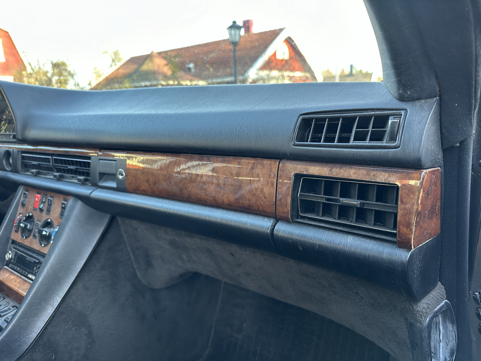 Interiörbild 1988 Mercedes 560 SEC