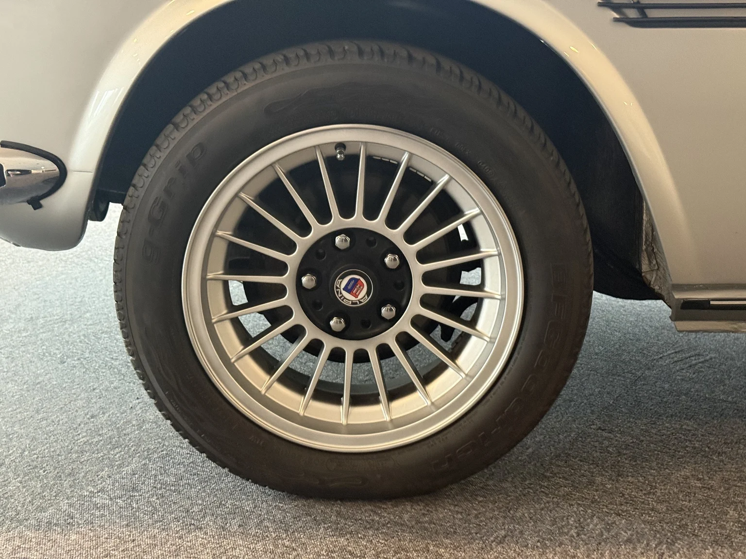 Exteriörbild på 1972 BMW E9 3.0 CSI (23)