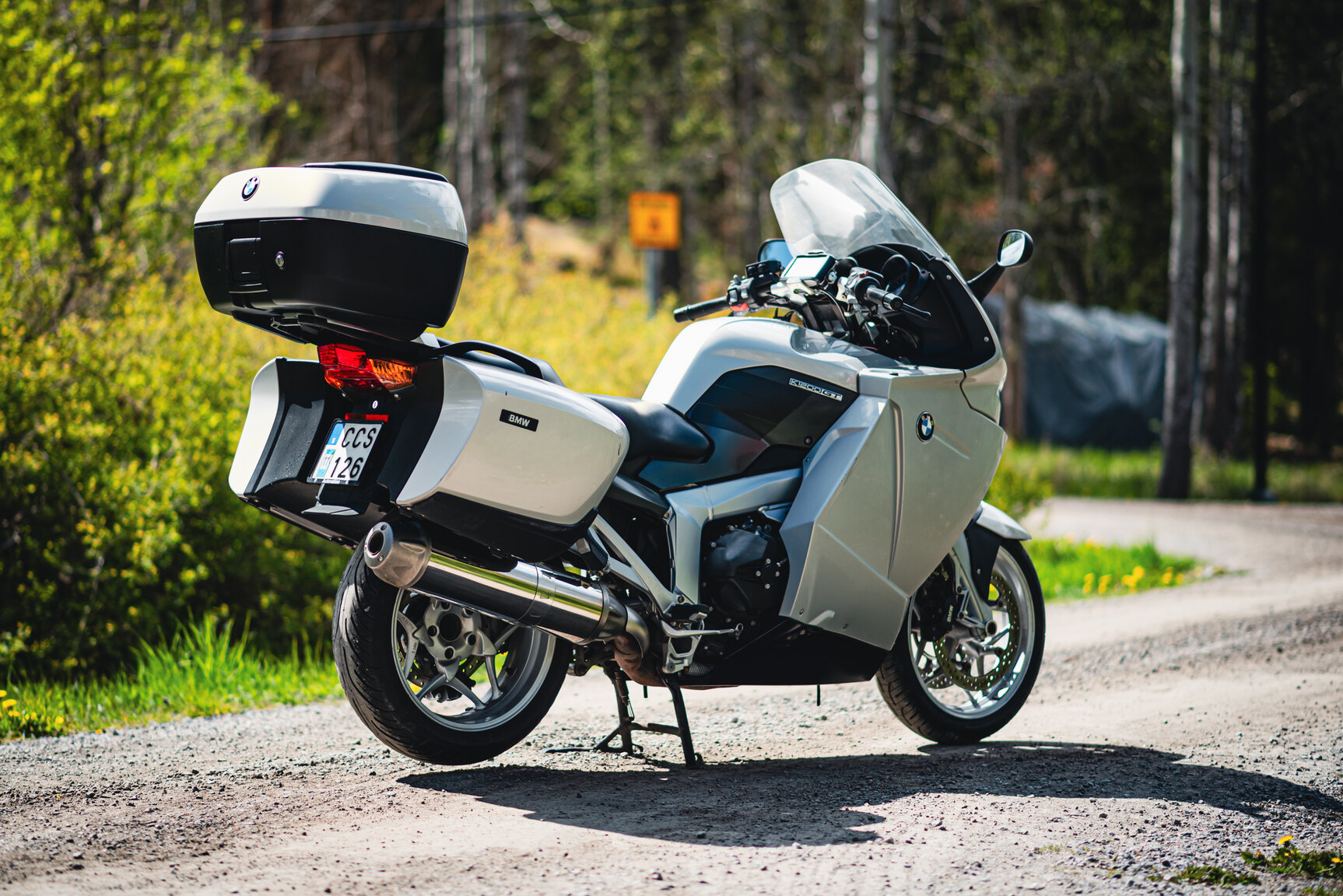 Exterior image of 2006 BMW K 1200 GT 