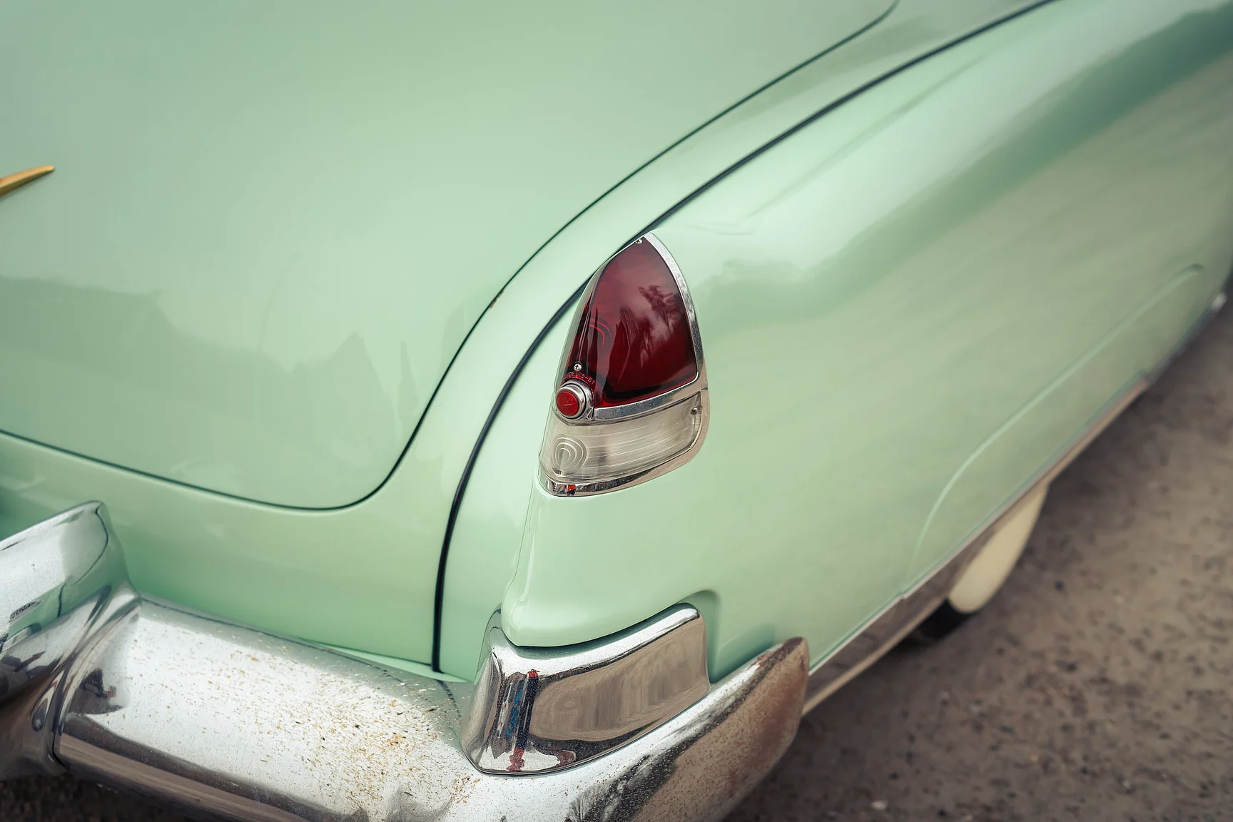 Exterior image of 1953 Cadillac Series 62 (77)