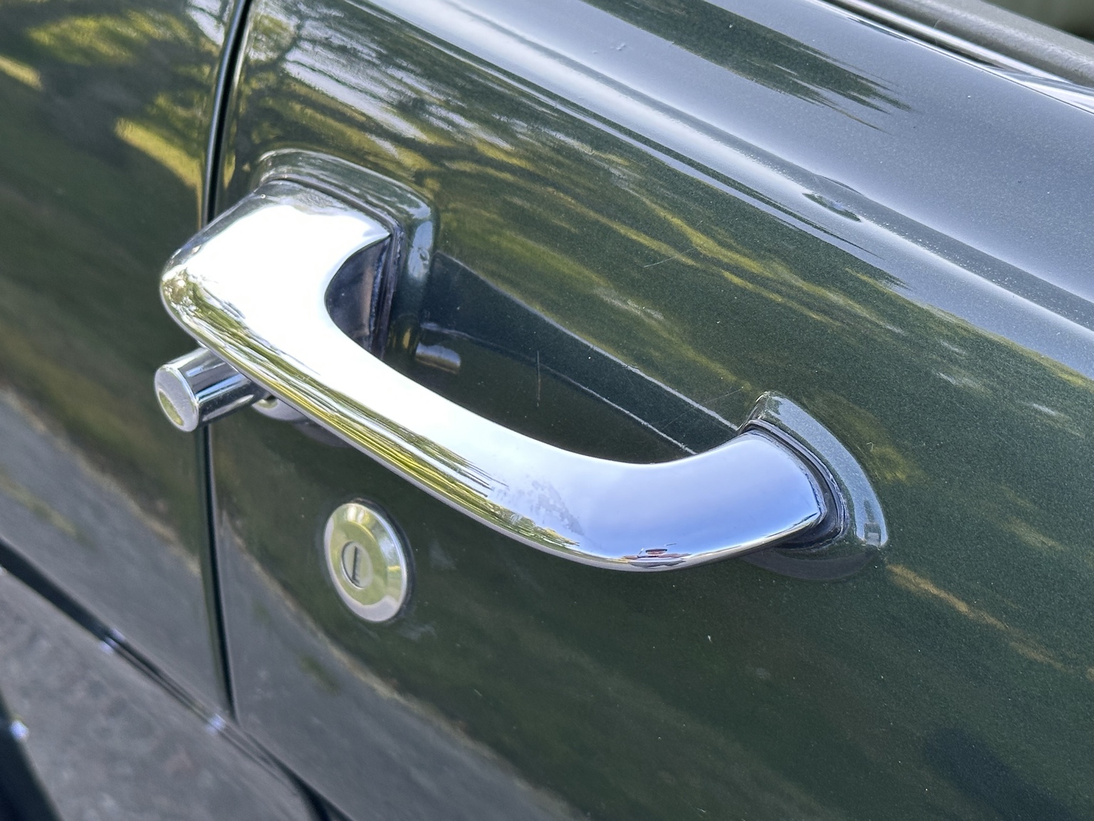 Exteriörbild på 1965 Ford Mustang 289 Cabriolet