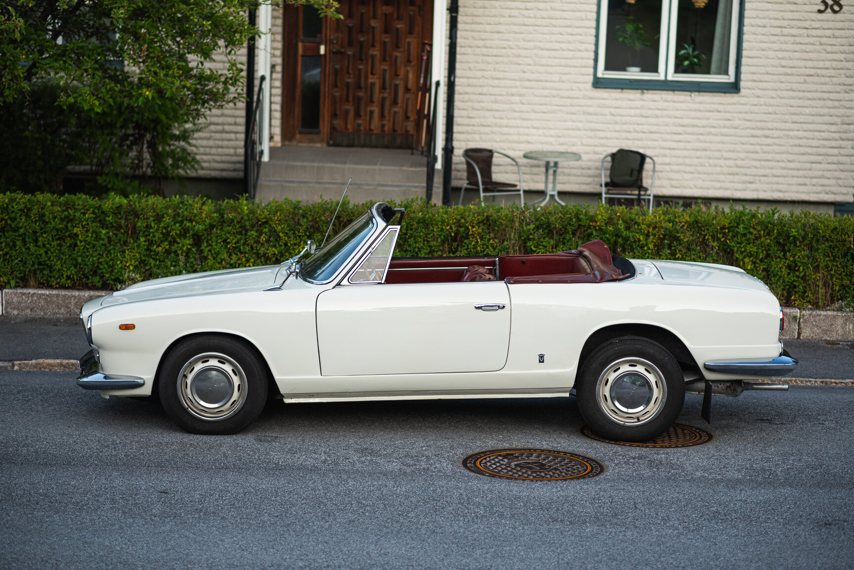 Exterior image of 1964 Lancia Flavia Vignale  
