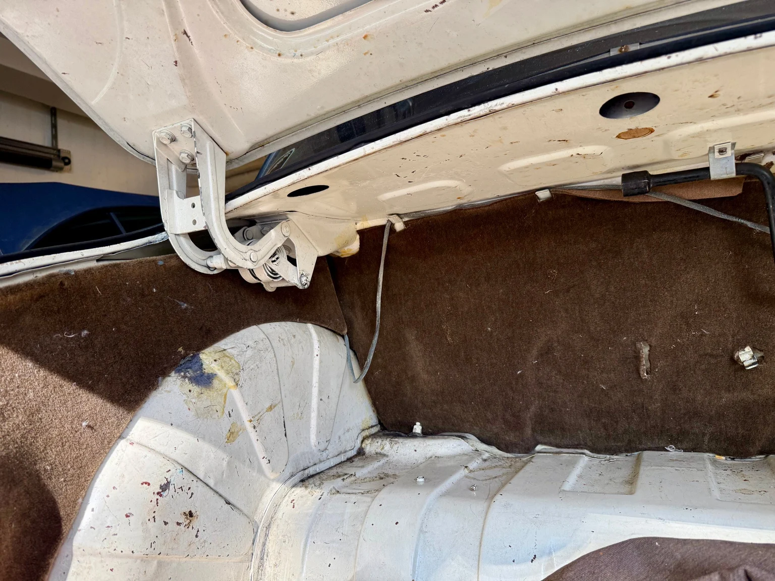 Interior image of 1961 Jaguar Mark 2 (35)