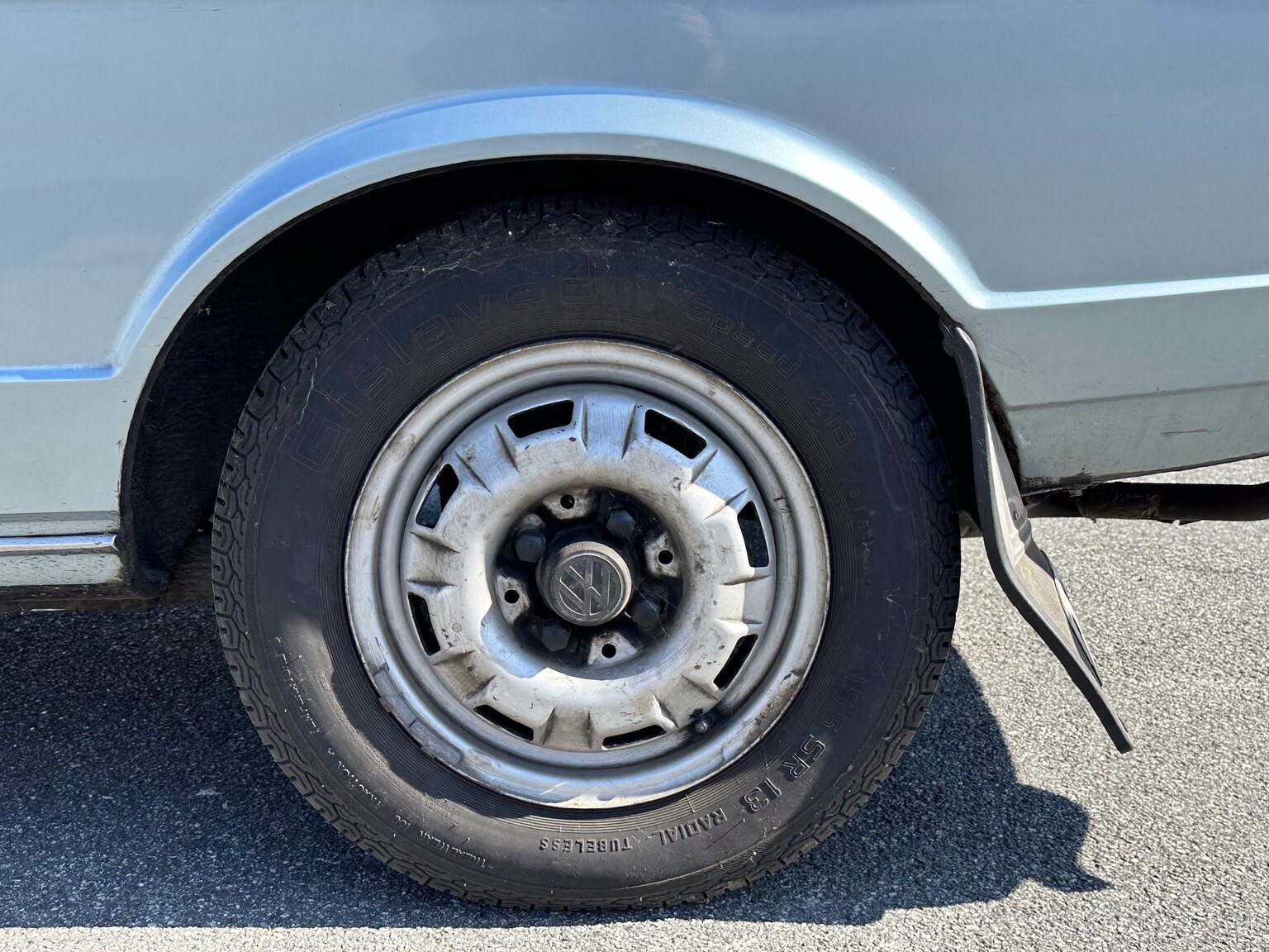 Exterior image of 1974 Volkswagen Passat Two Door