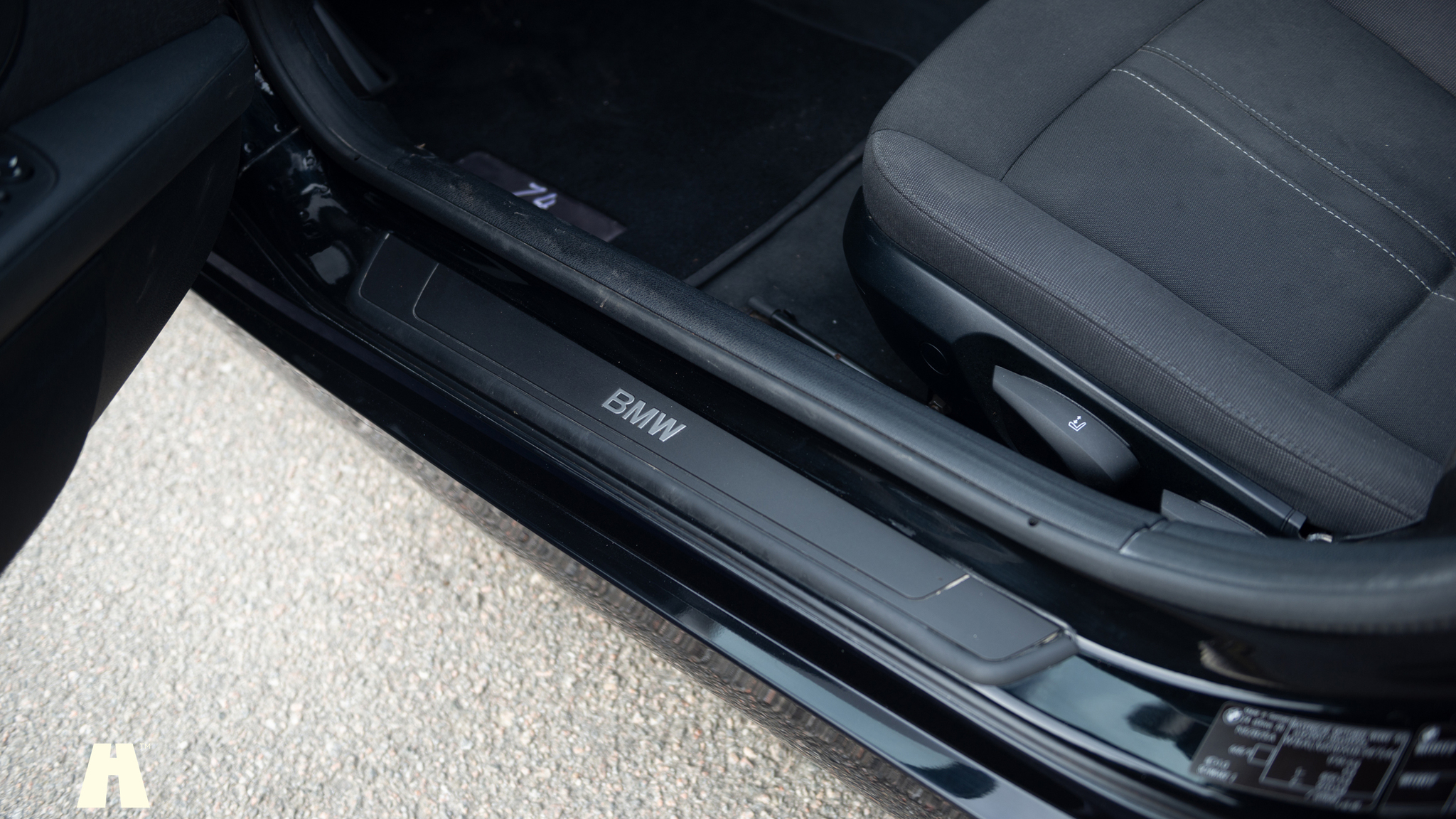 Interior image of 2009 BMW Z4 S-Drive23i (25)