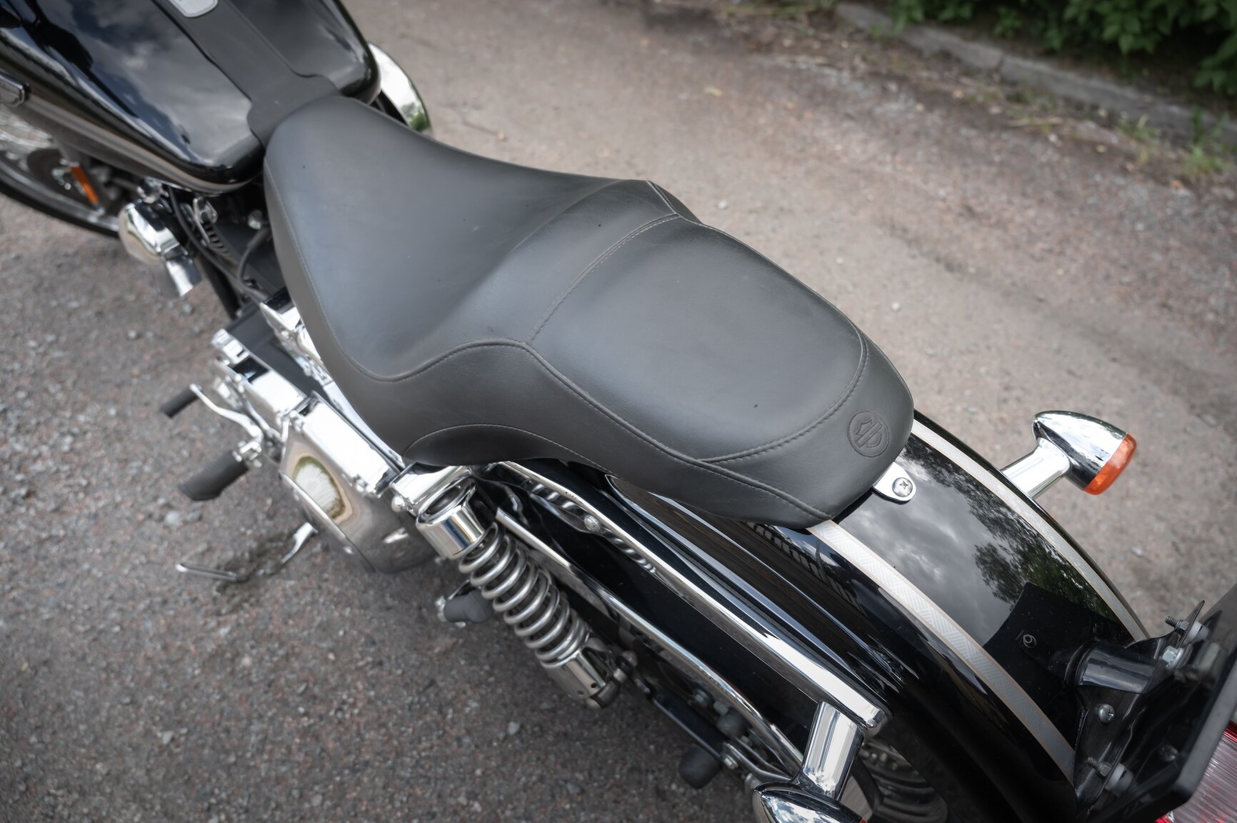 Exteriörbild på 2003 Harley-Davidson FXDL 100th Anniversary
