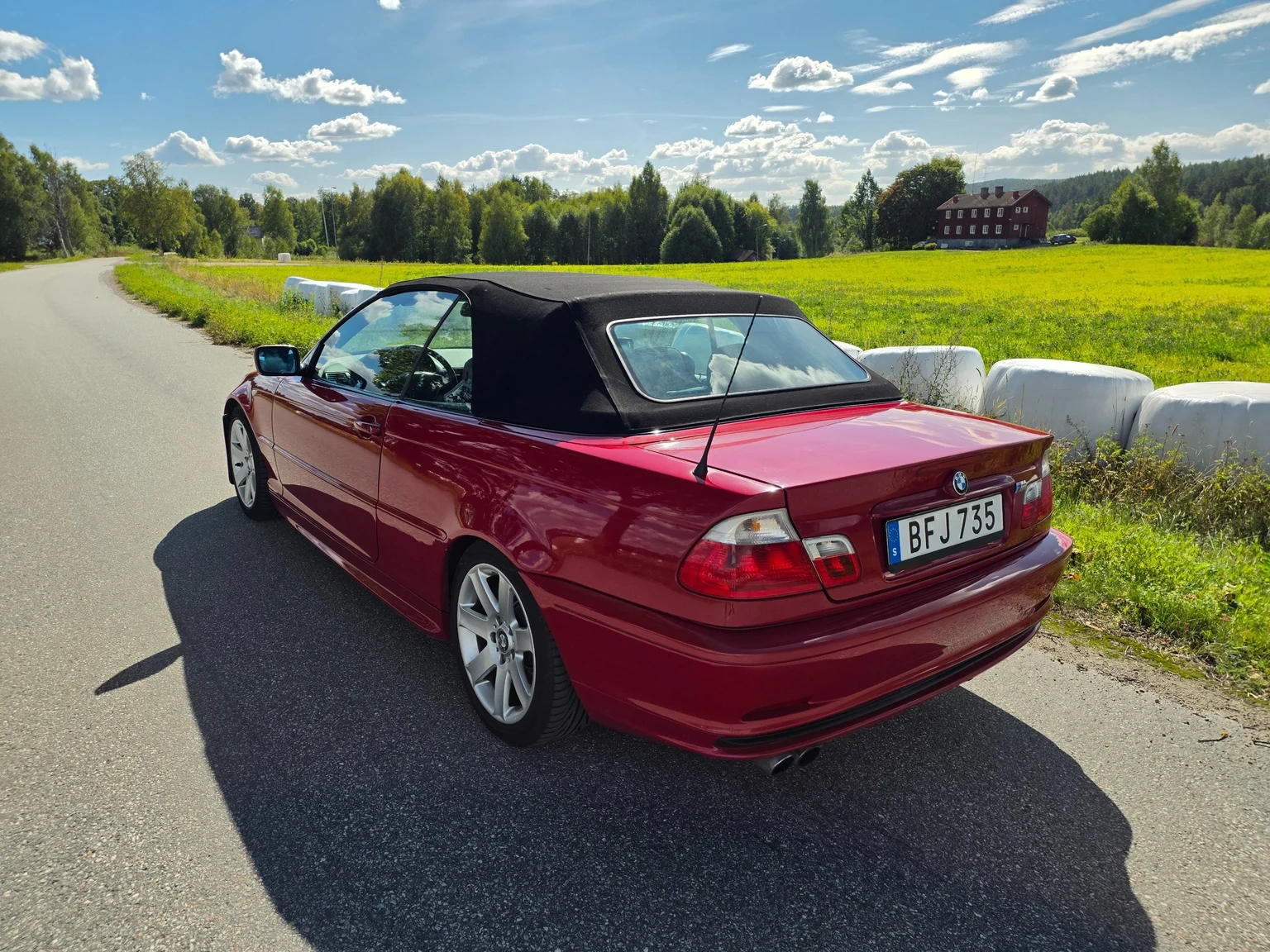 Aussenfoto 2002 BMW 330Ci Convertible (16)