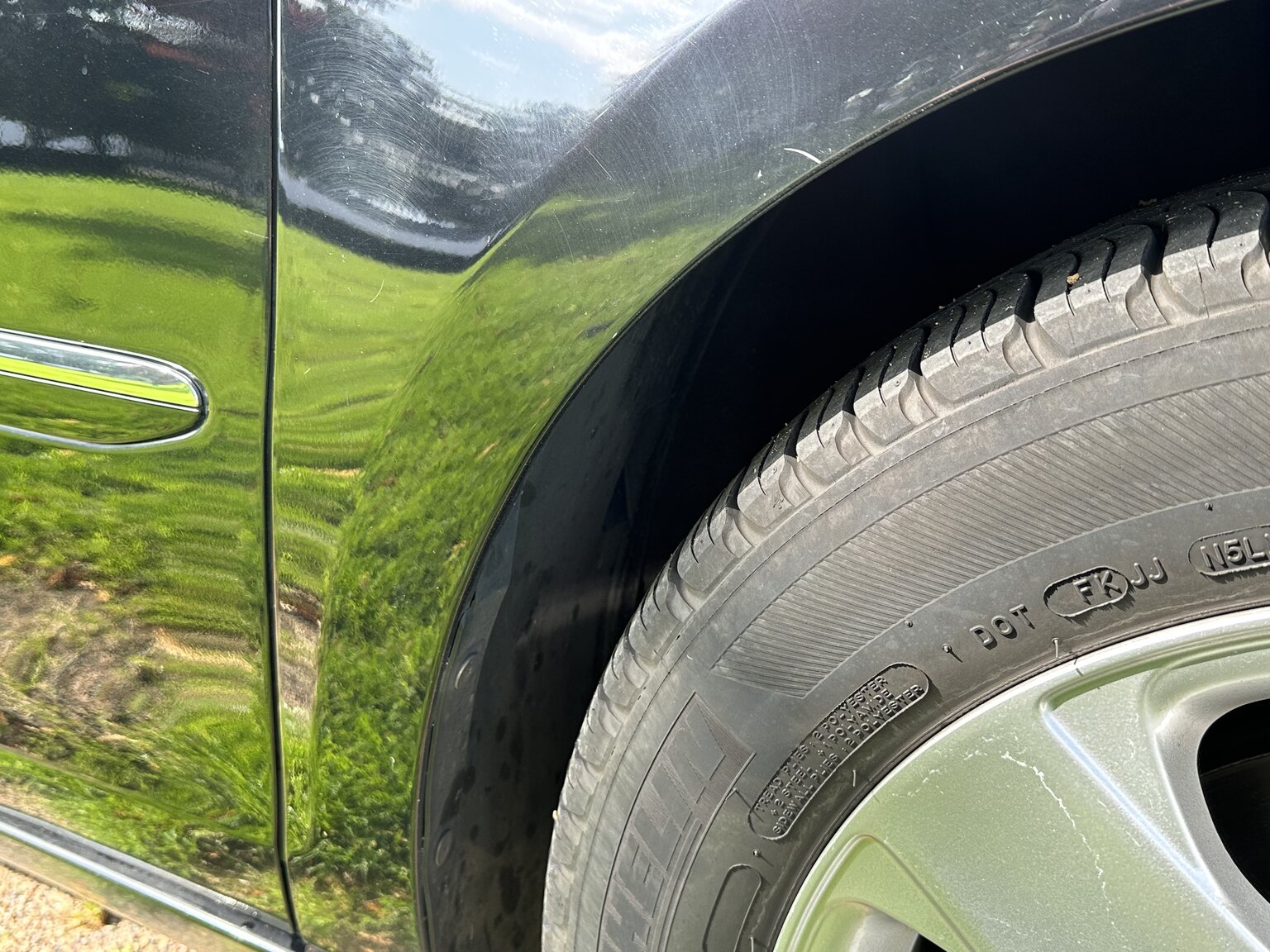 Exteriörbild på 2007 Honda Legend (38)