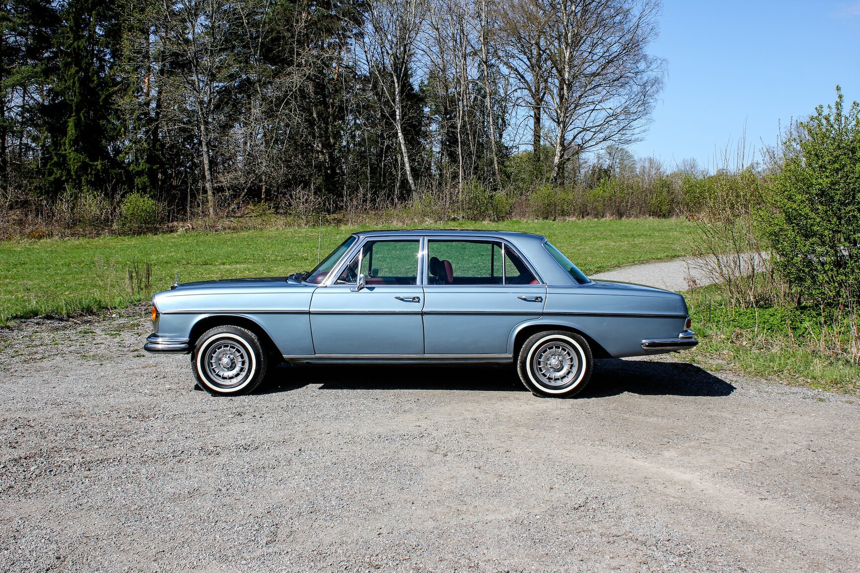 Exteriörbild på 1972 Mercedes-Benz 300 SEL 3.5