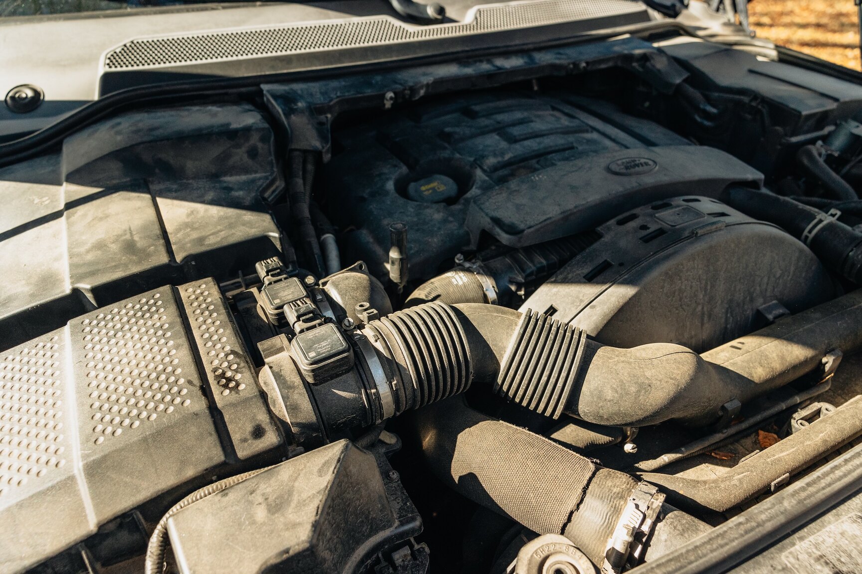 Image of 2015 Land Rover Discovery 3.0 TDV6 mechanics