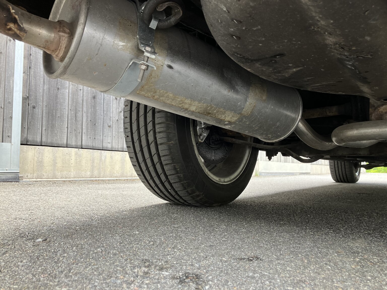 Image of 1979 BMW 323i mechanics