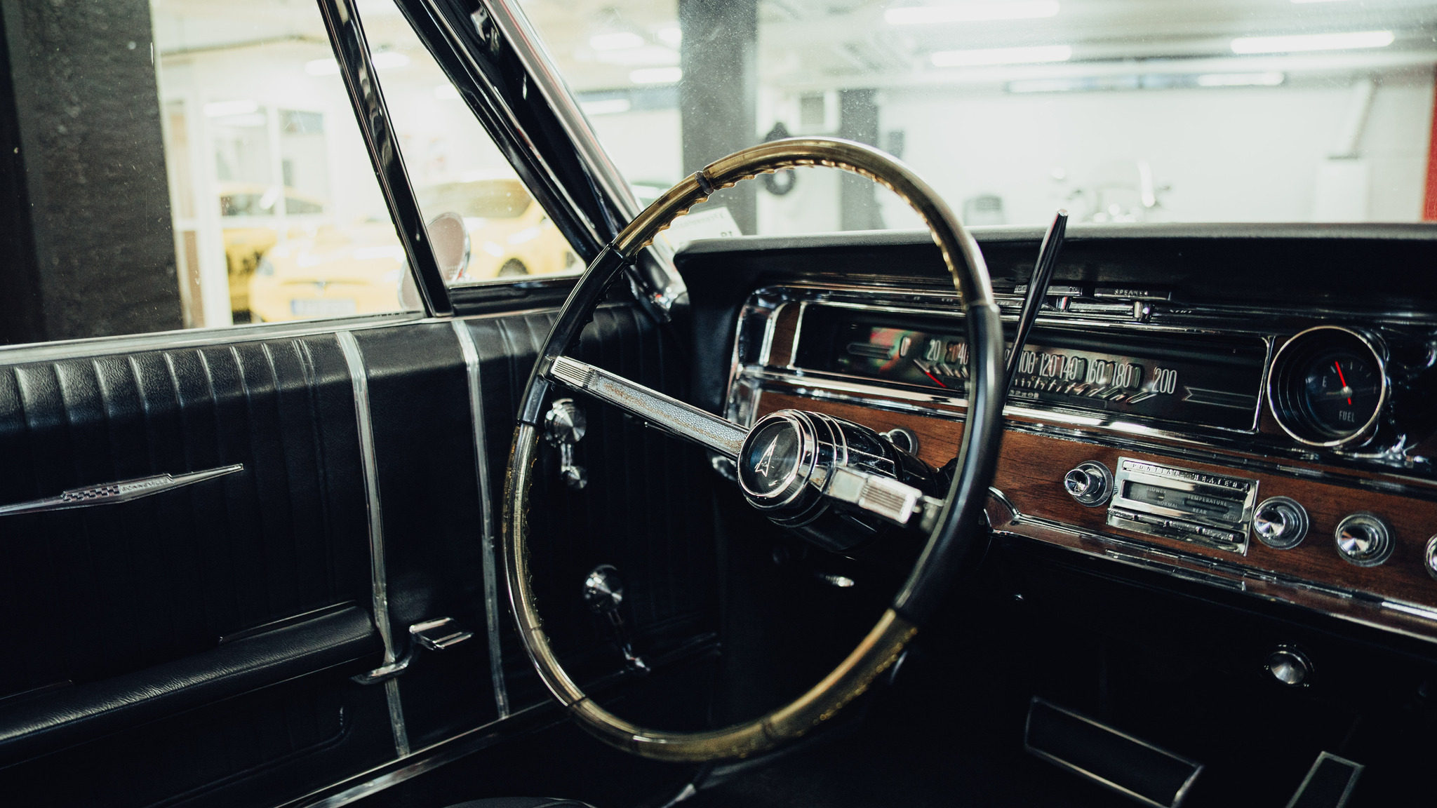 Interiörbild 1965 Pontiac Bonneville Cabriolet 6.4 V8