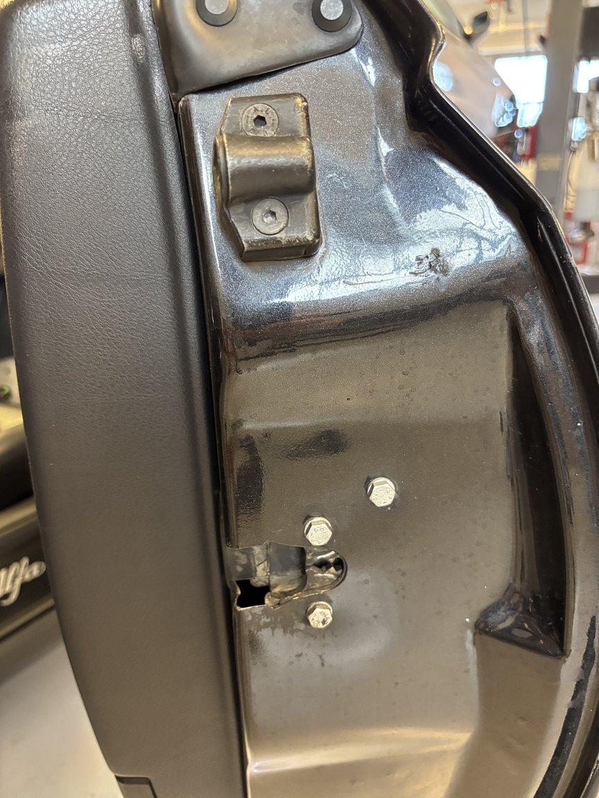 Interior image of 2000 Alfa Romeo Spider 2.0 T.Spark 16V