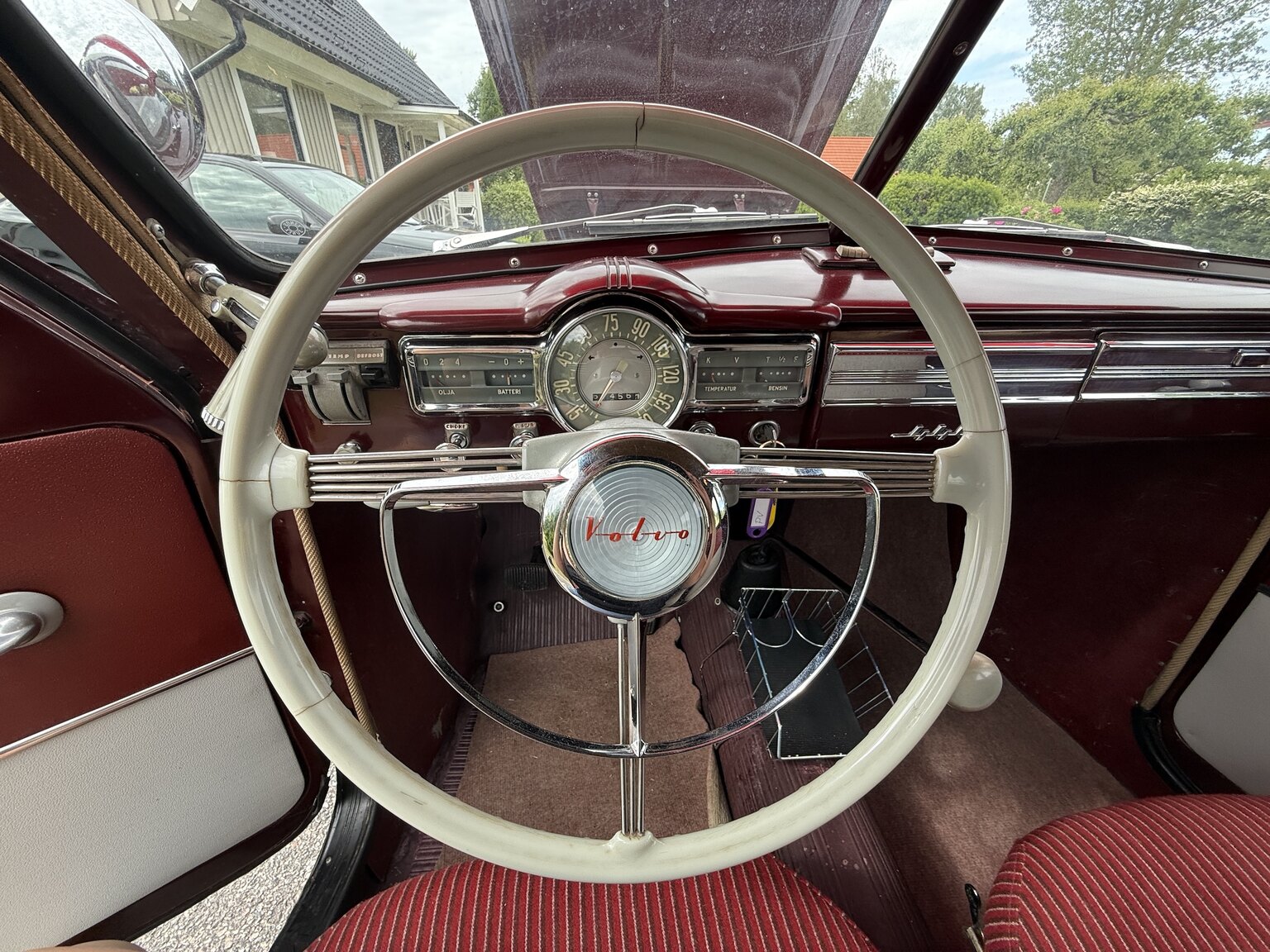Interior image of 1953 Volvo PV 444 ES