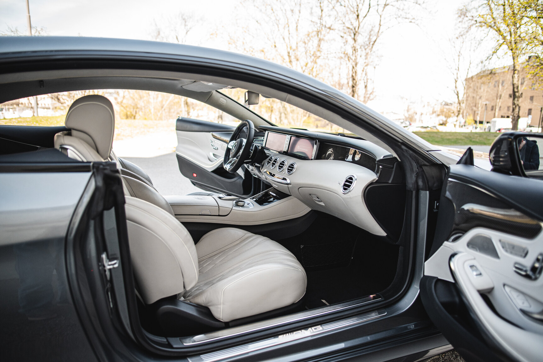 Interior image of 2016 Mercedes-Benz S63 AMG 4MATIC Coupé