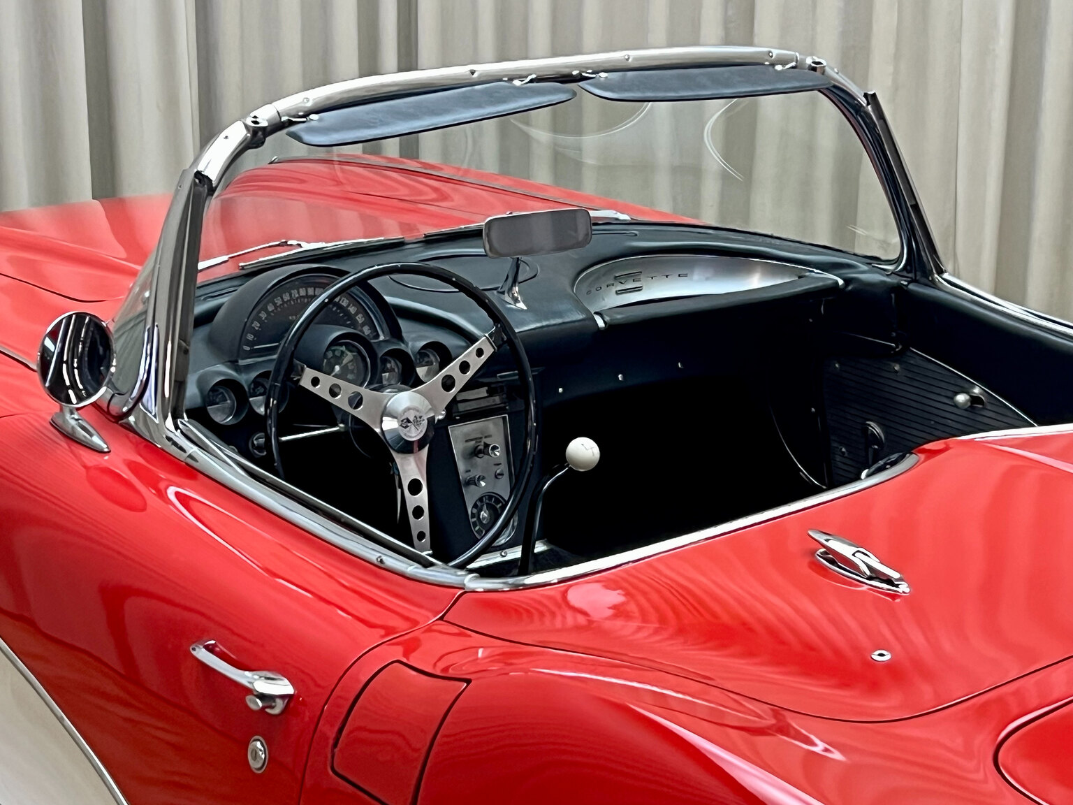 Exteriörbild på 1960 Chevrolet Corvette C1
