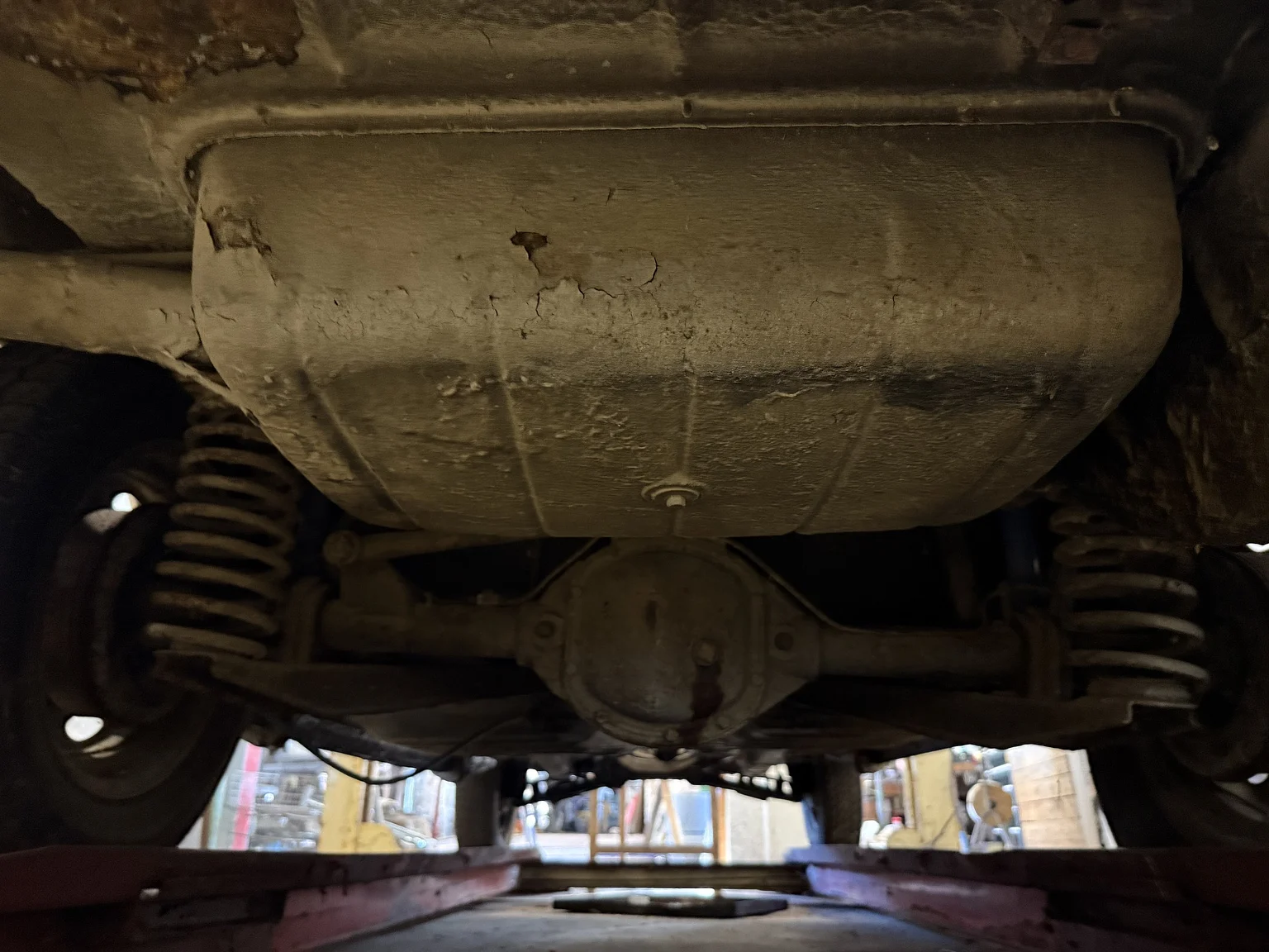 Image of 1965 Volvo PV 544F mechanics (15)