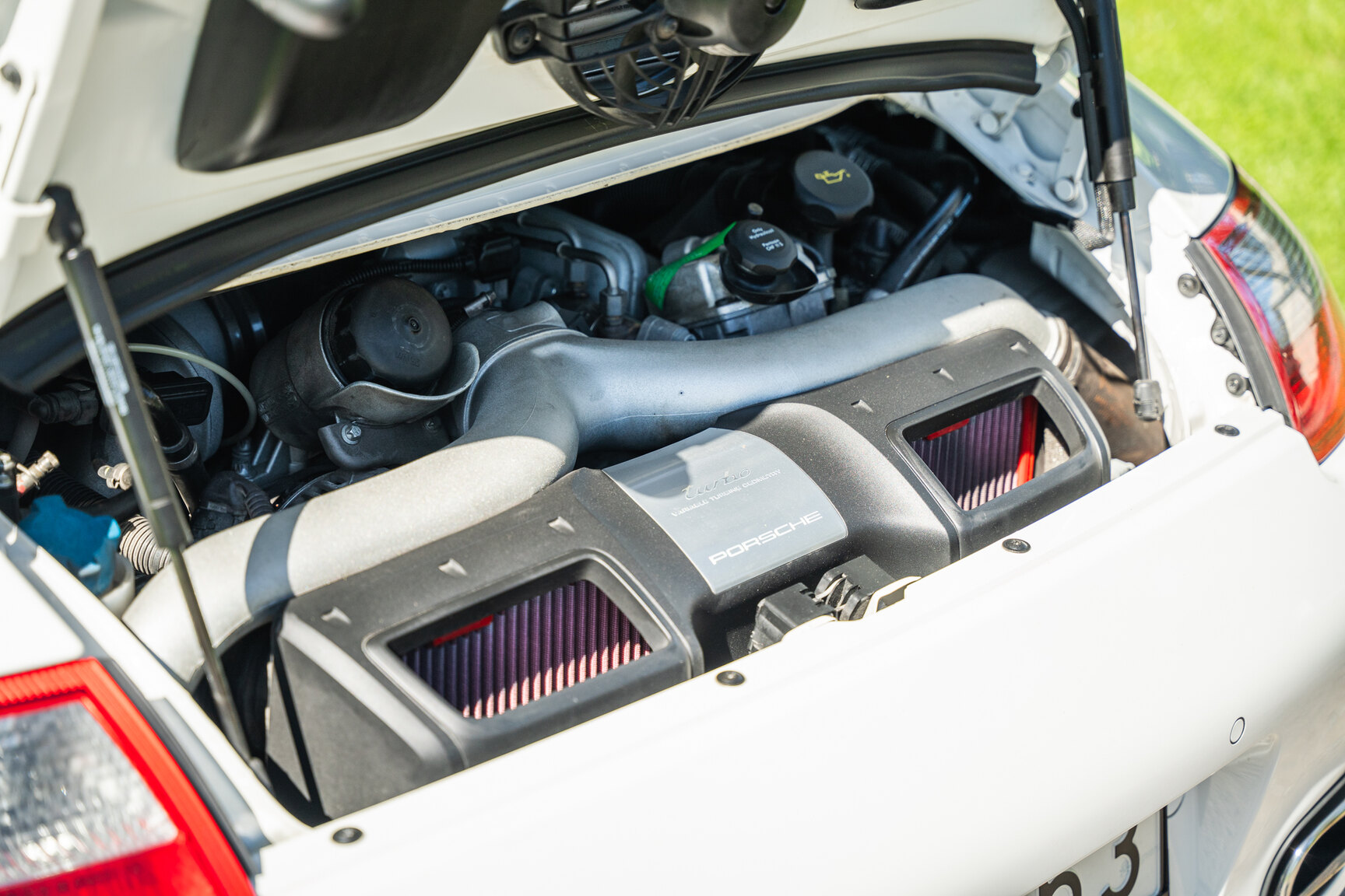 Image of 2008 Porsche 911 Turbo Cabriolet mechanics (4)