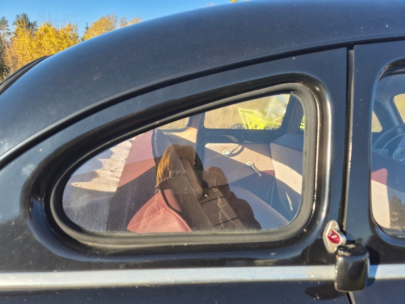 Exterior image of 1954 Ford Vedette 3.9 V8