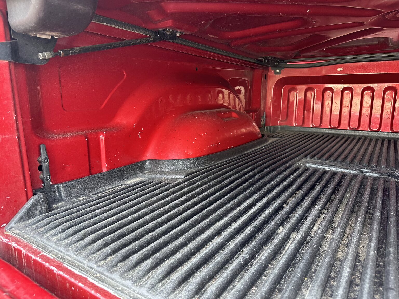 Innenraumfoto von 2006 Dodge Ram SRT10
