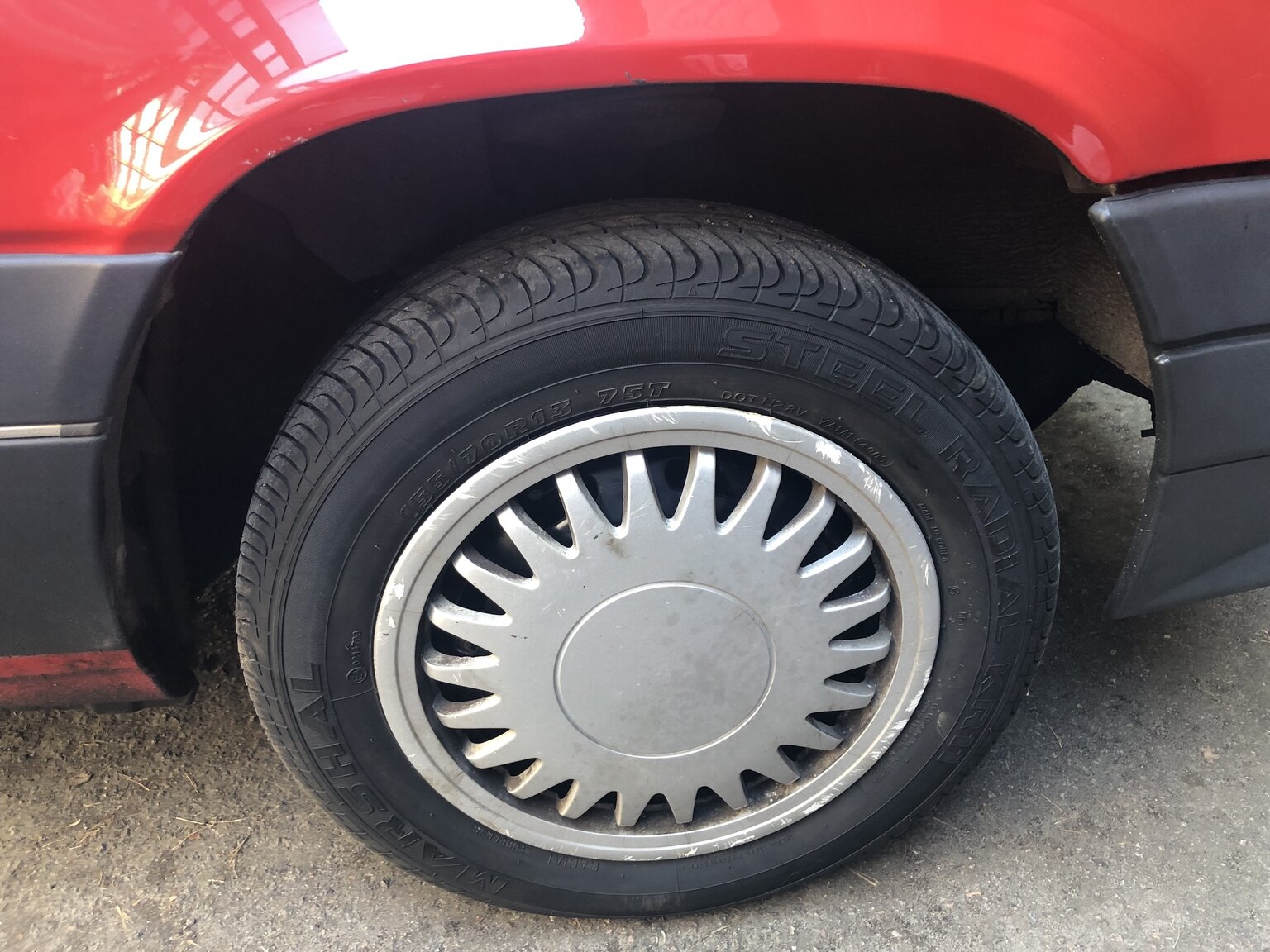 Exteriörbild på 1990 Renault 5 (10)