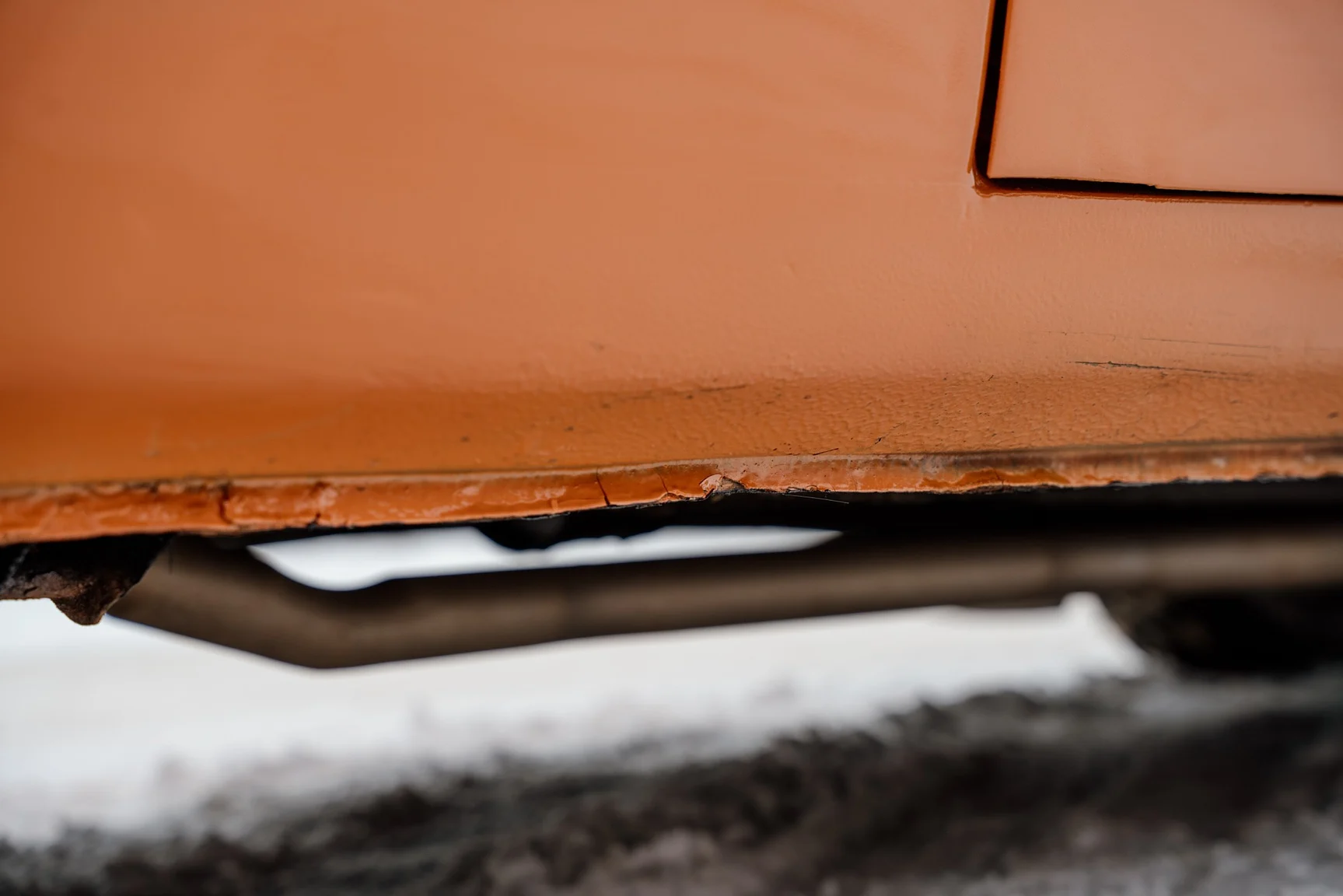 Exteriörbild på 1975 Volvo 242 2-dörrars coupé (31)