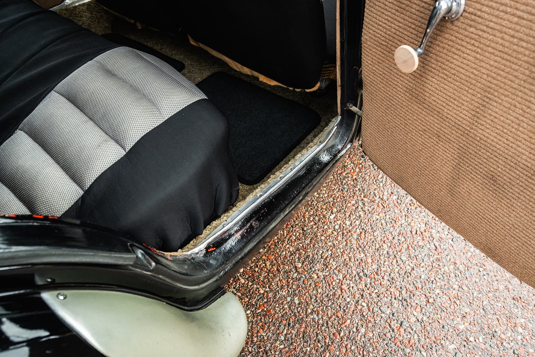 Interior image of 1951 Citroën Berline 11 Sport