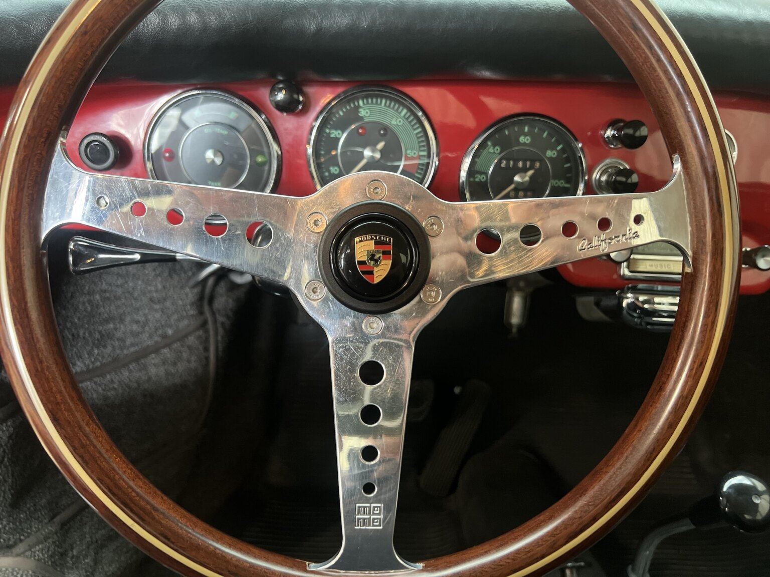 Interior image of 1960 Porsche 356