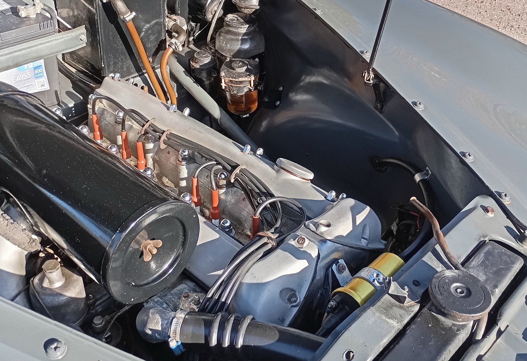 Image of 1954 Jaguar Mark VII mechanics