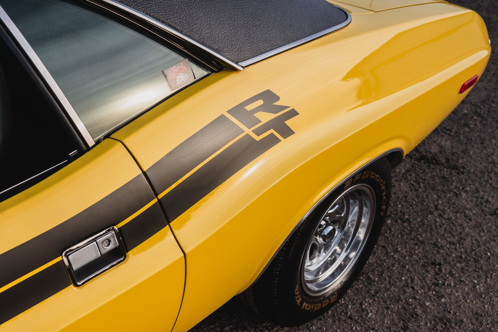 Exteriörbild på 1972 Dodge Challenger