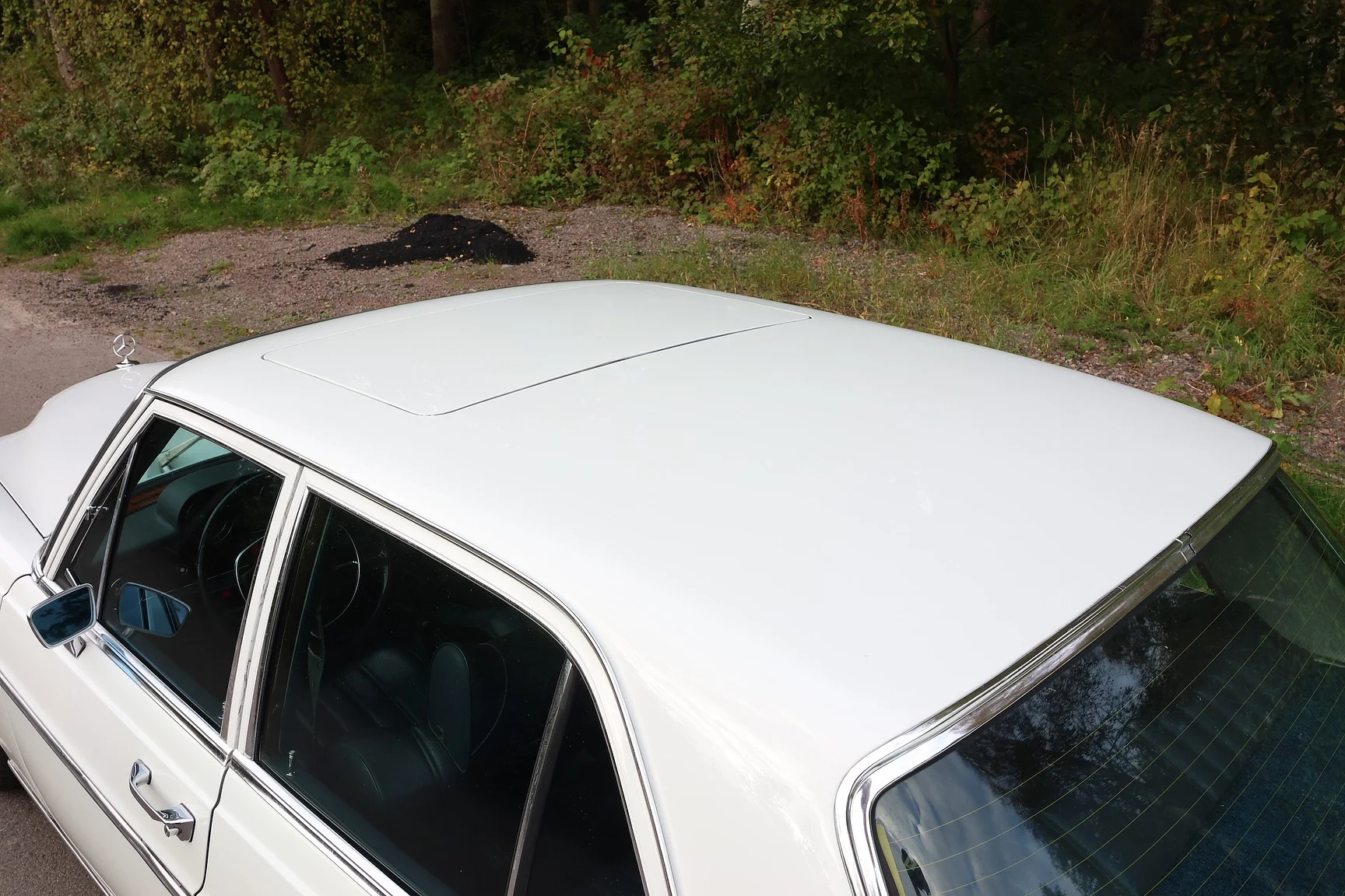 Exterior image of 1972 Mercedes-Benz 280 SE 4.5  (14)