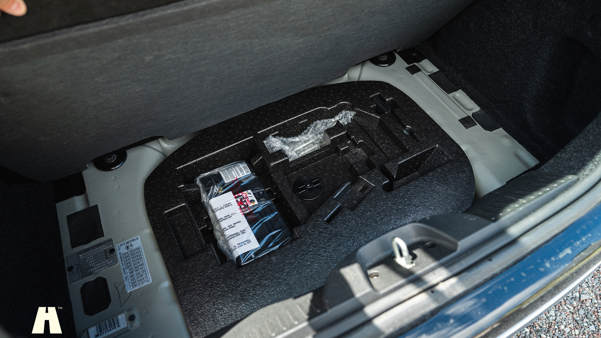 Interior image of 2012 FIAT 500 GUCCI