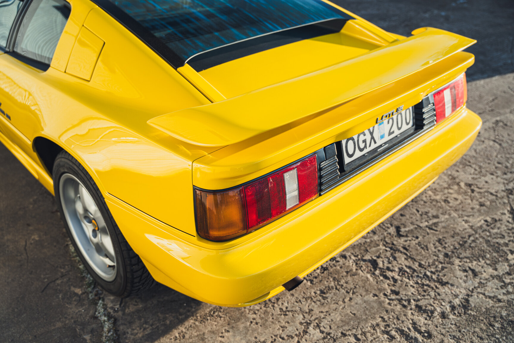 Aussenfoto 1989 Lotus Esprit Turbo SE