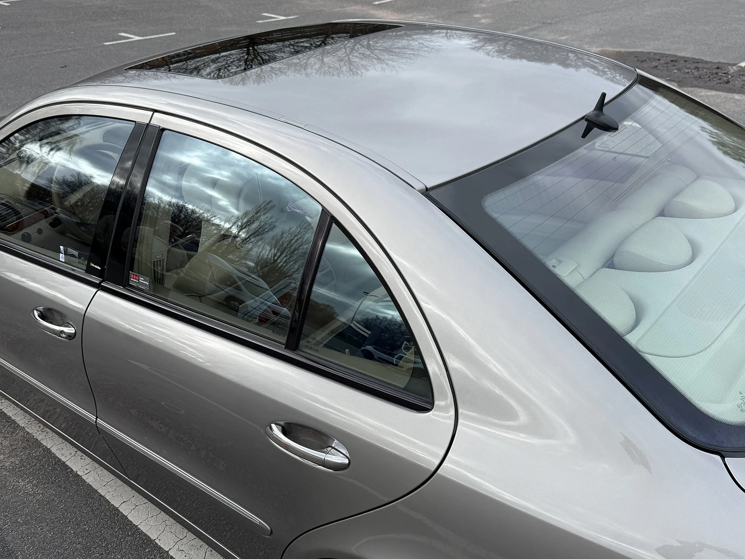 Aussenfoto 2004 Mercedes-Benz E 500 7G-Tronic (47)