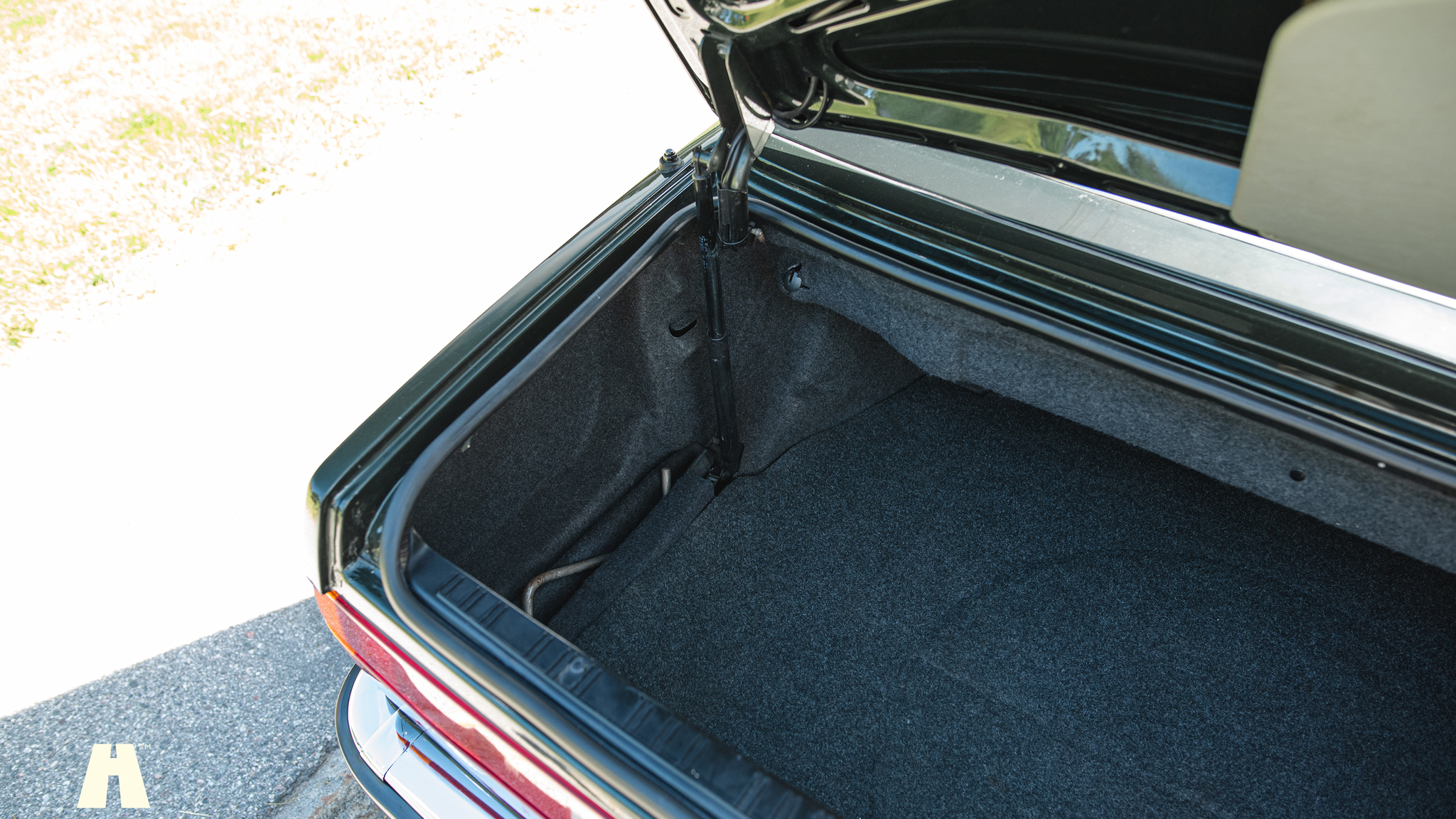Interiörbild 1990 BMW 320i Cabrio