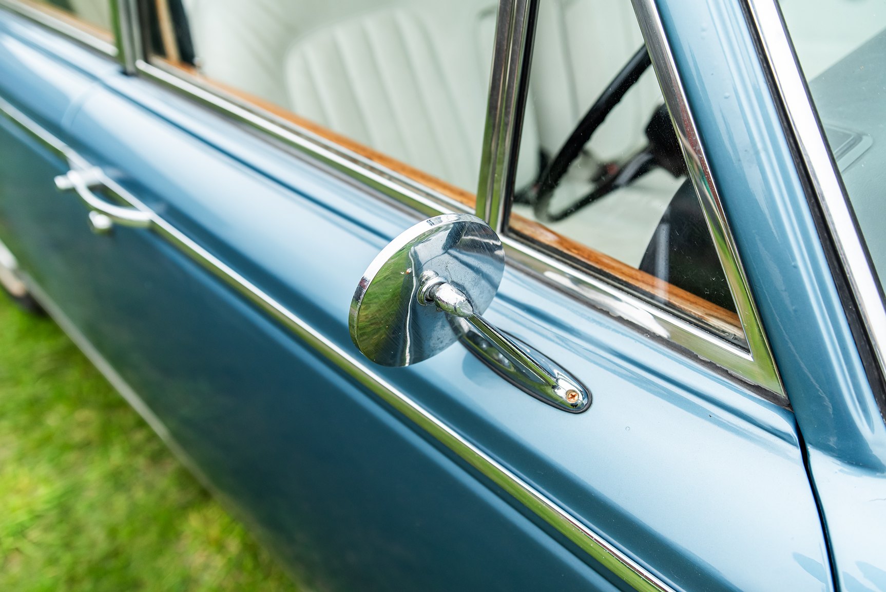 Exteriörbild på 1972 Rolls-Royce Silver Shadow