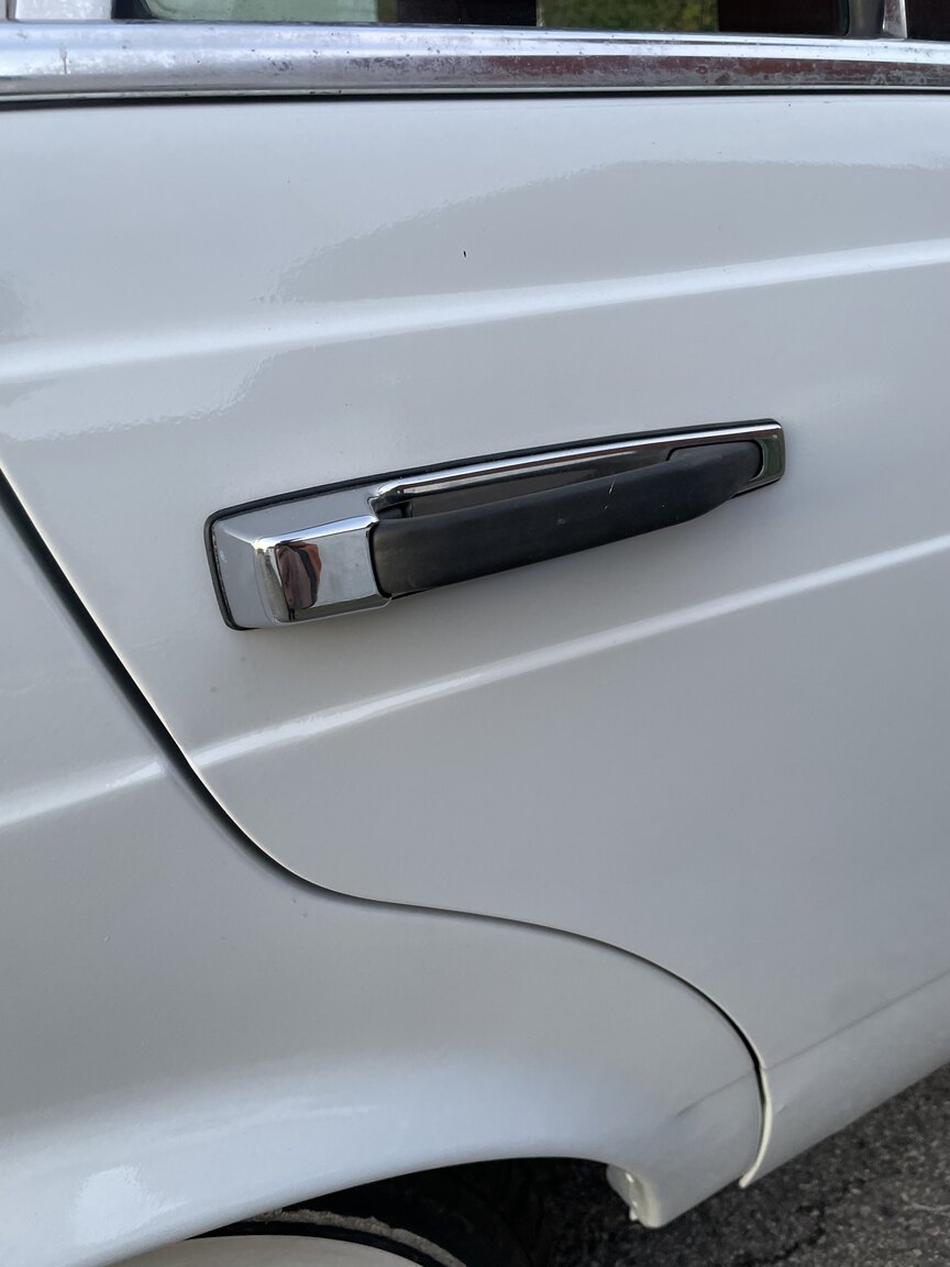 Exteriörbild på 1983 Mercedes-Benz 300 TDT