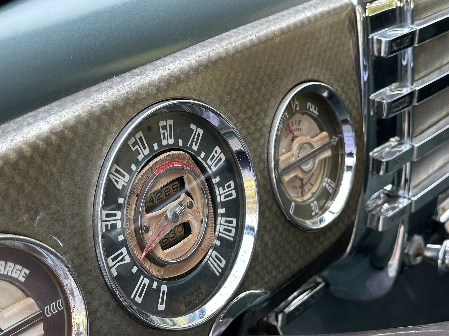 Interior image of Buick Sedan Special 8