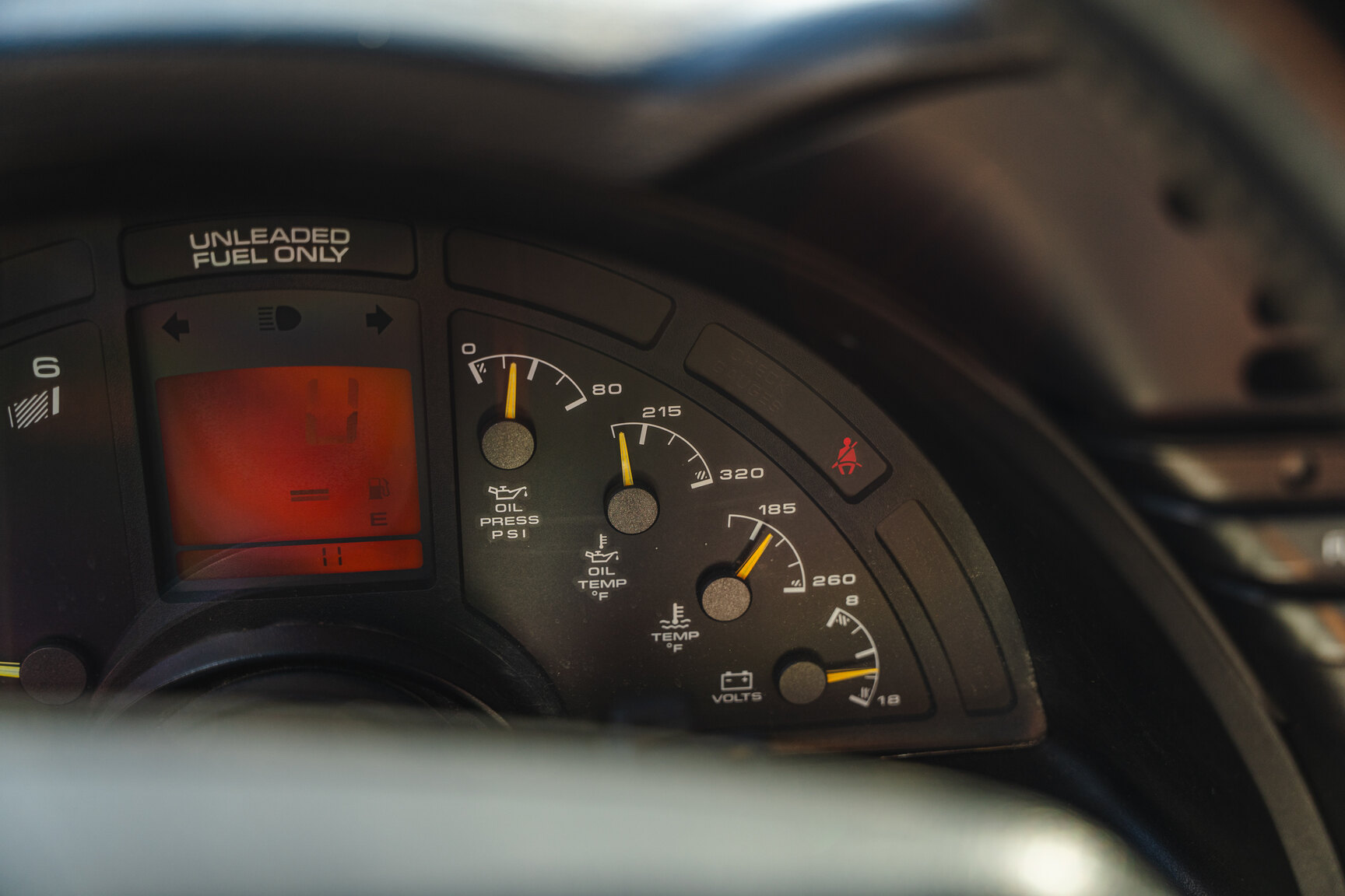 Innenraumfoto von 1994 Chevrolet Corvette C4 (43)