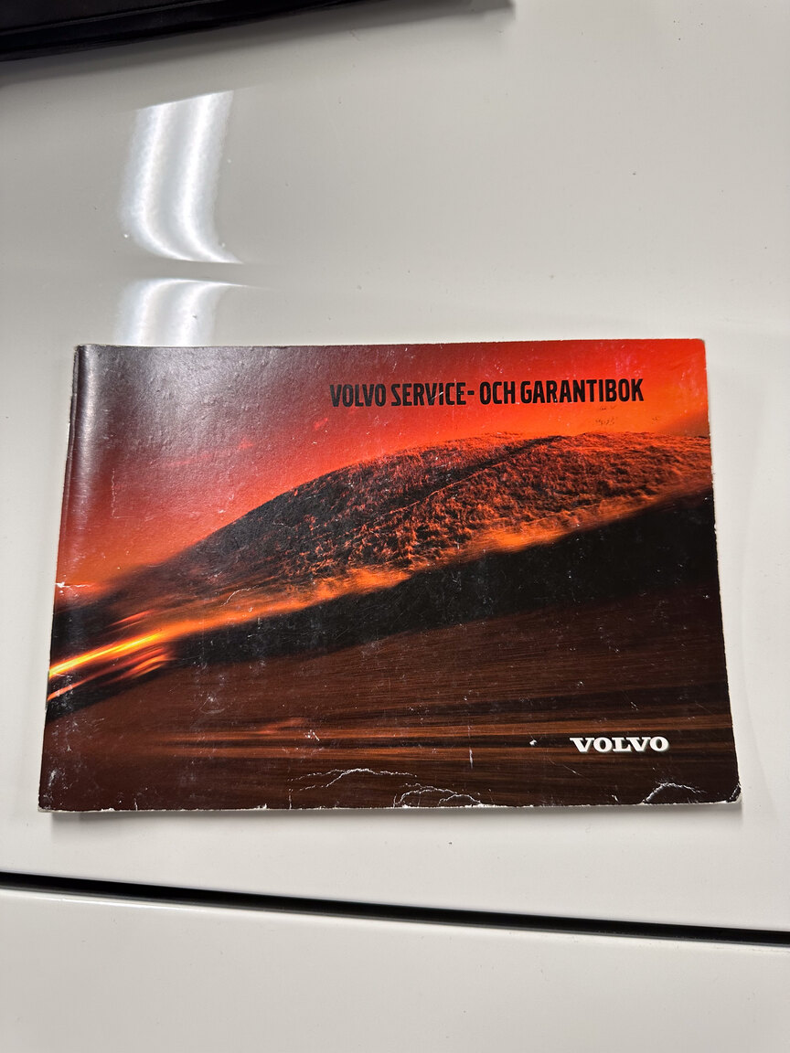 Documentation for 2000 Volvo V70 XC