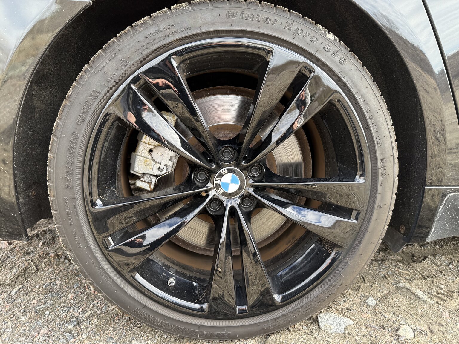 Exteriörbild på 2009 BMW 750Li