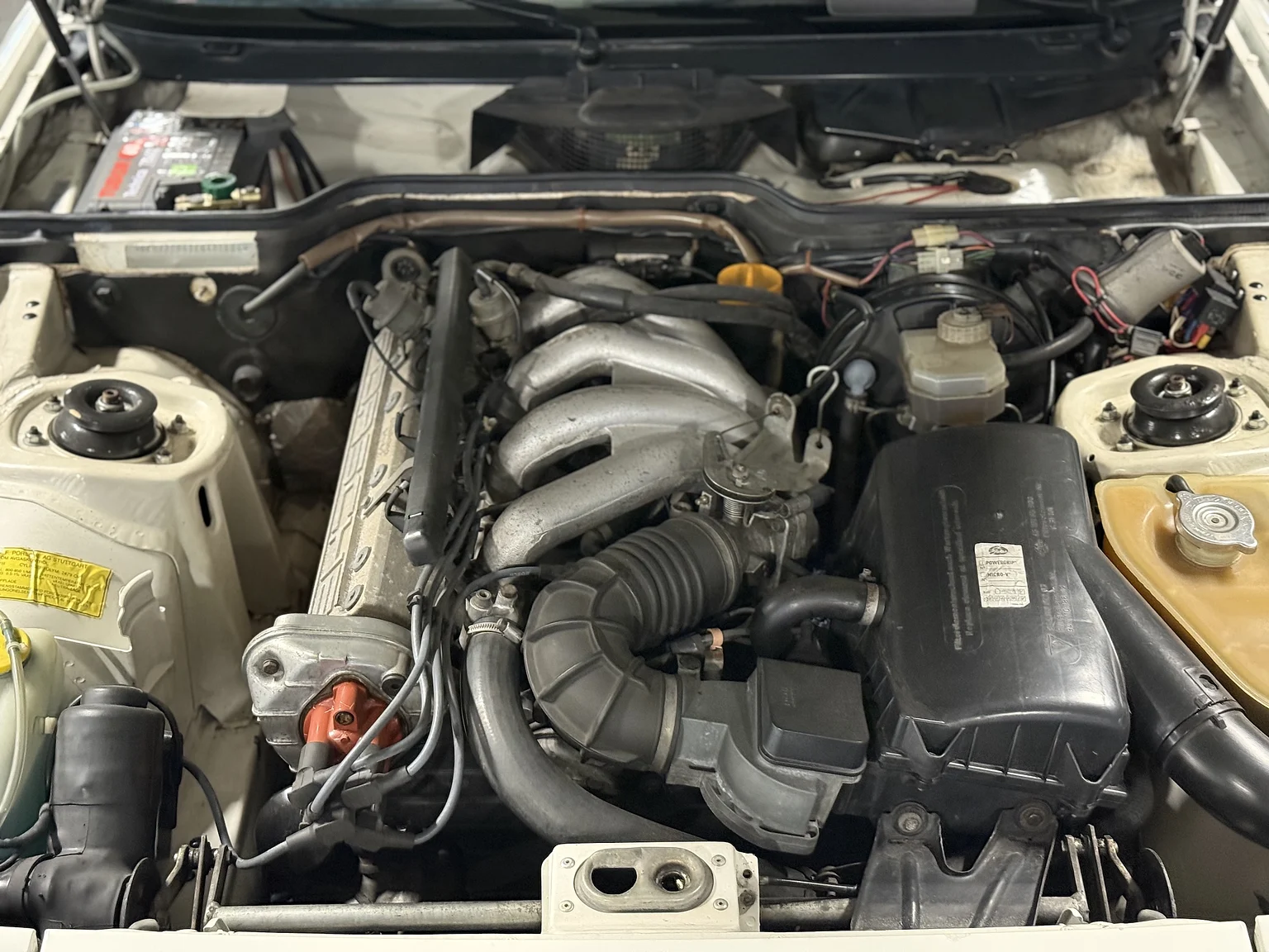 1984 PORSCHE 944 Targa (1), Mekanik