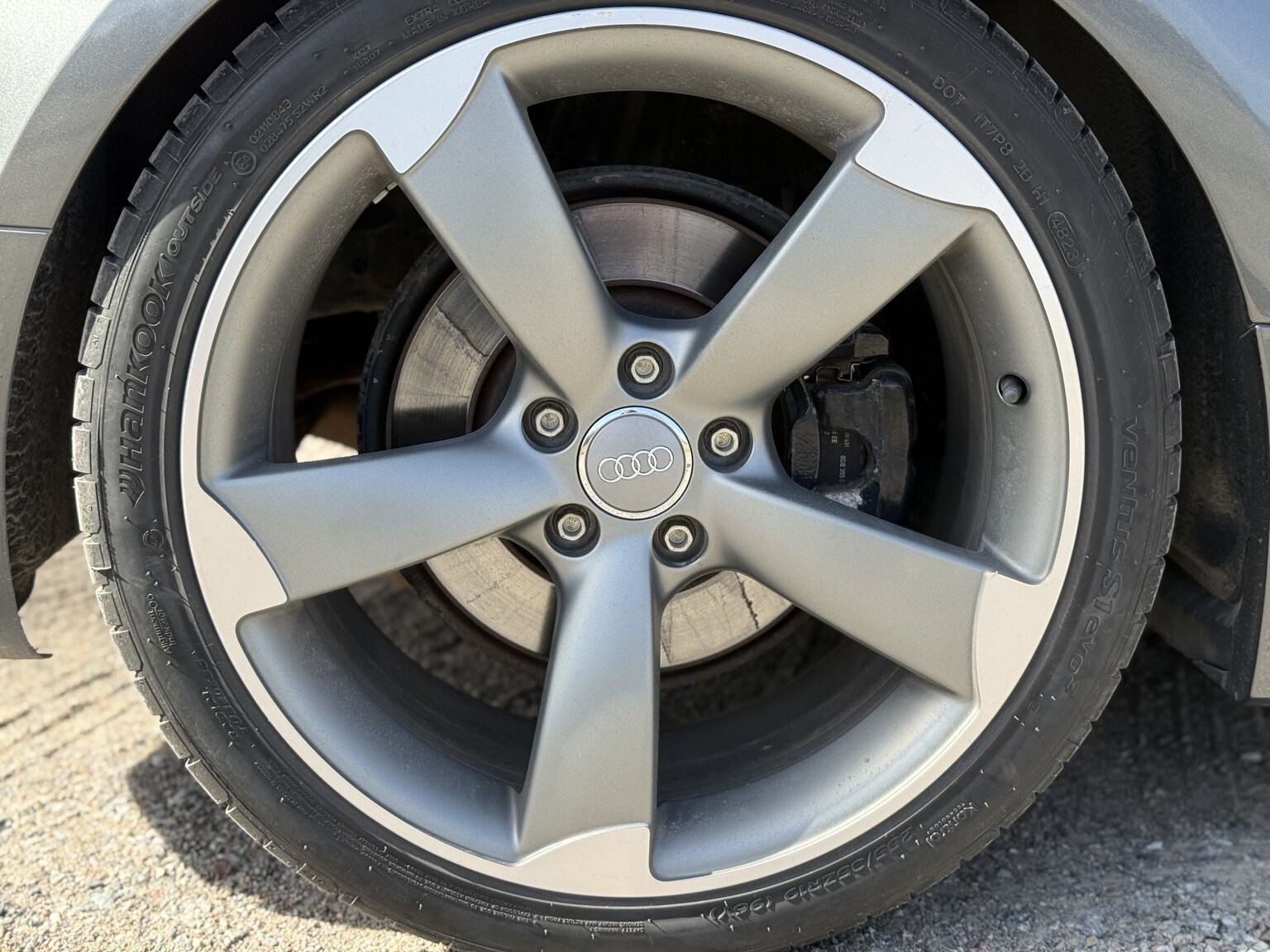 Exterior image of 2011 Audi TT RS Coupé