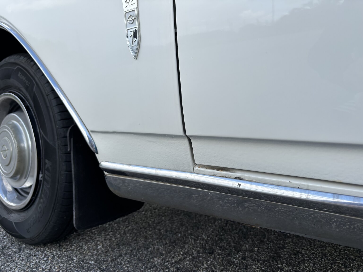 Aussenfoto 1965 Opel Record Deluxe