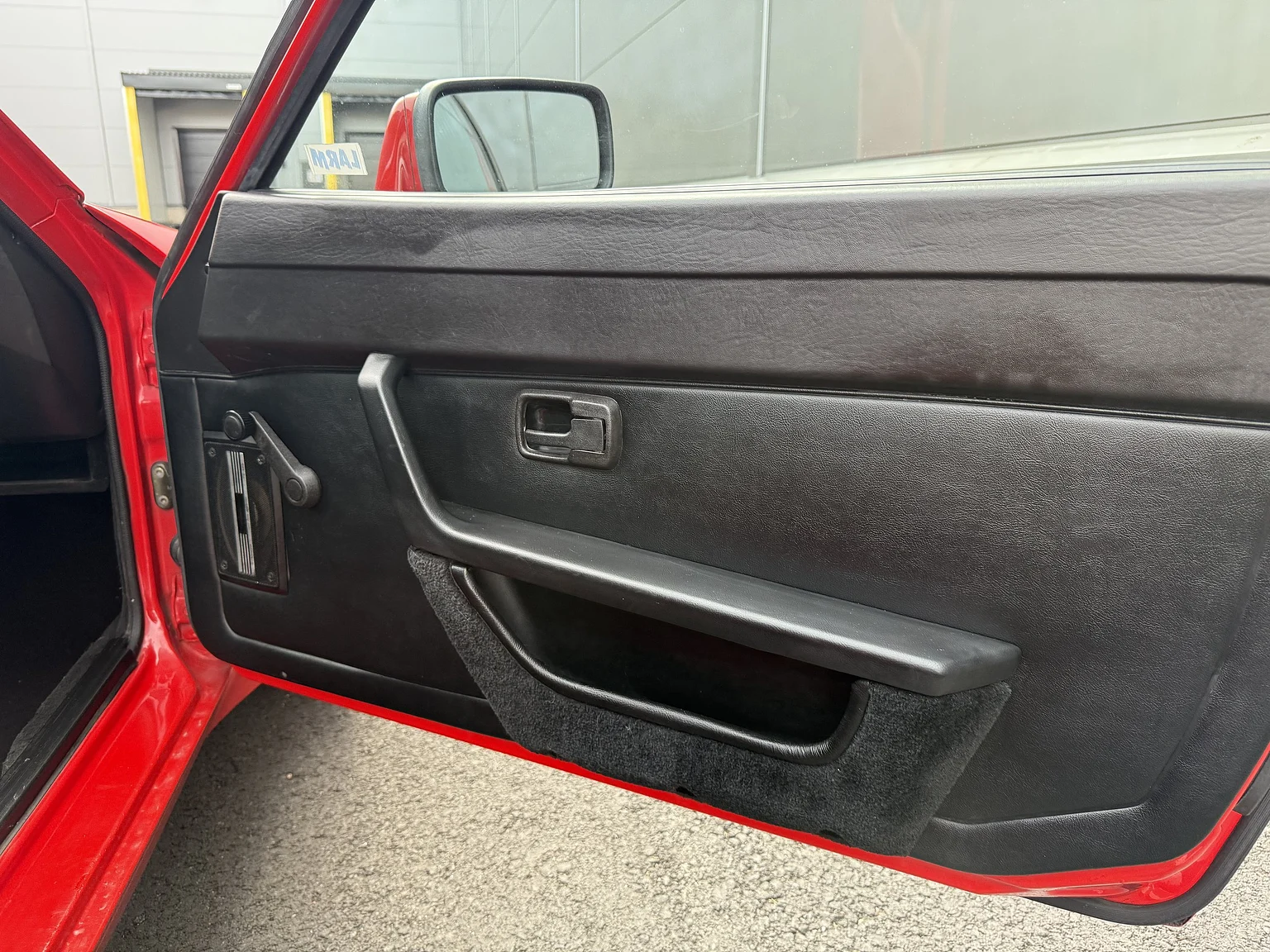 Interiörbild 1984 Porsche 944 Targa (36)