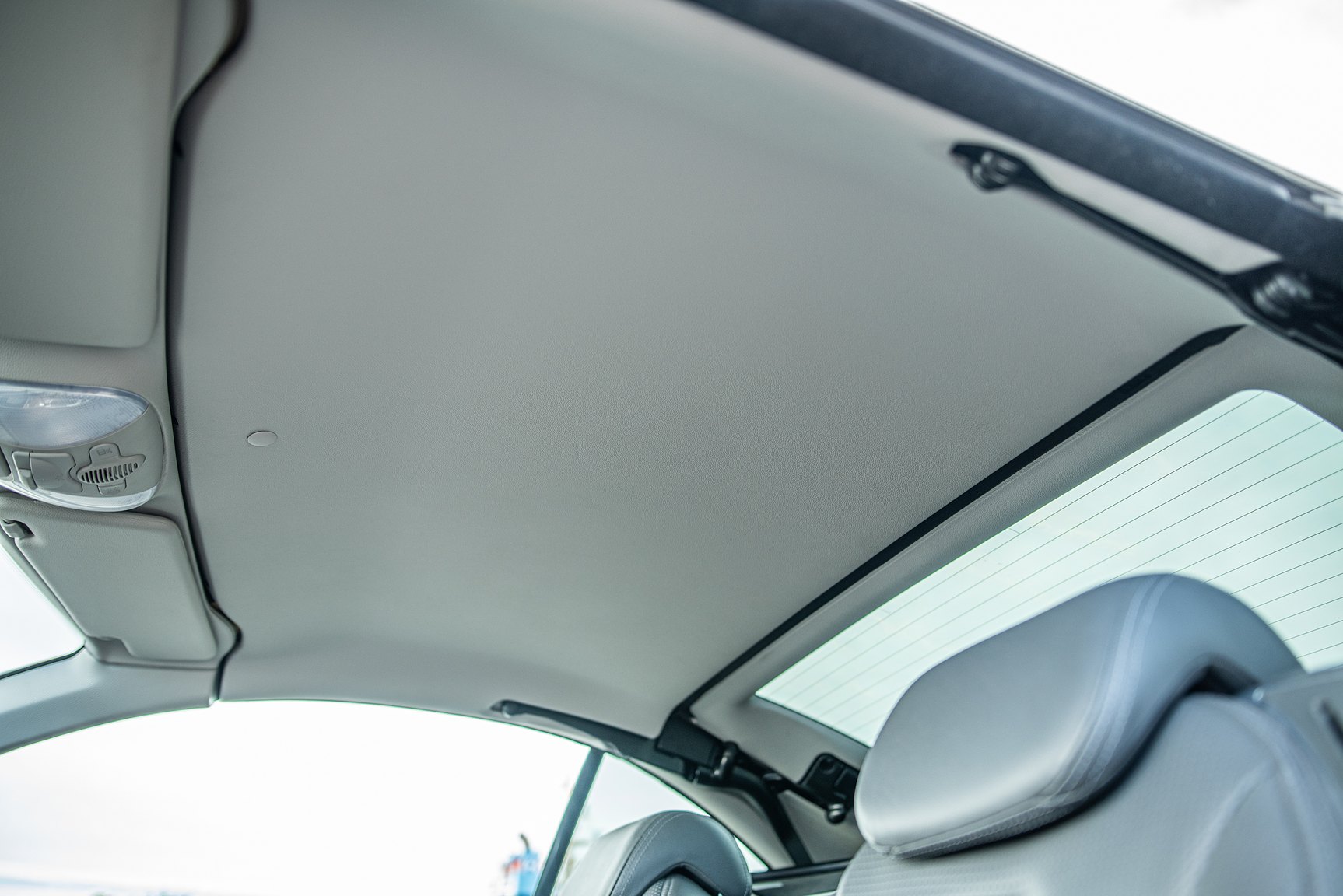 Interior image of 2002 Mercedes SL 55 AMG