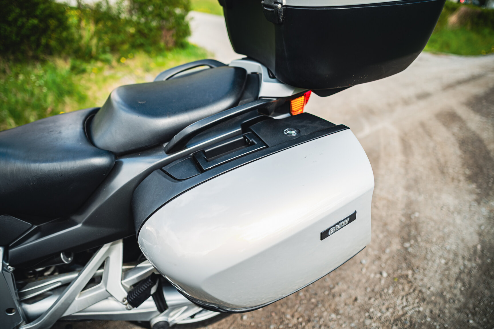 Exterior image of 2006 BMW K 1200 GT 