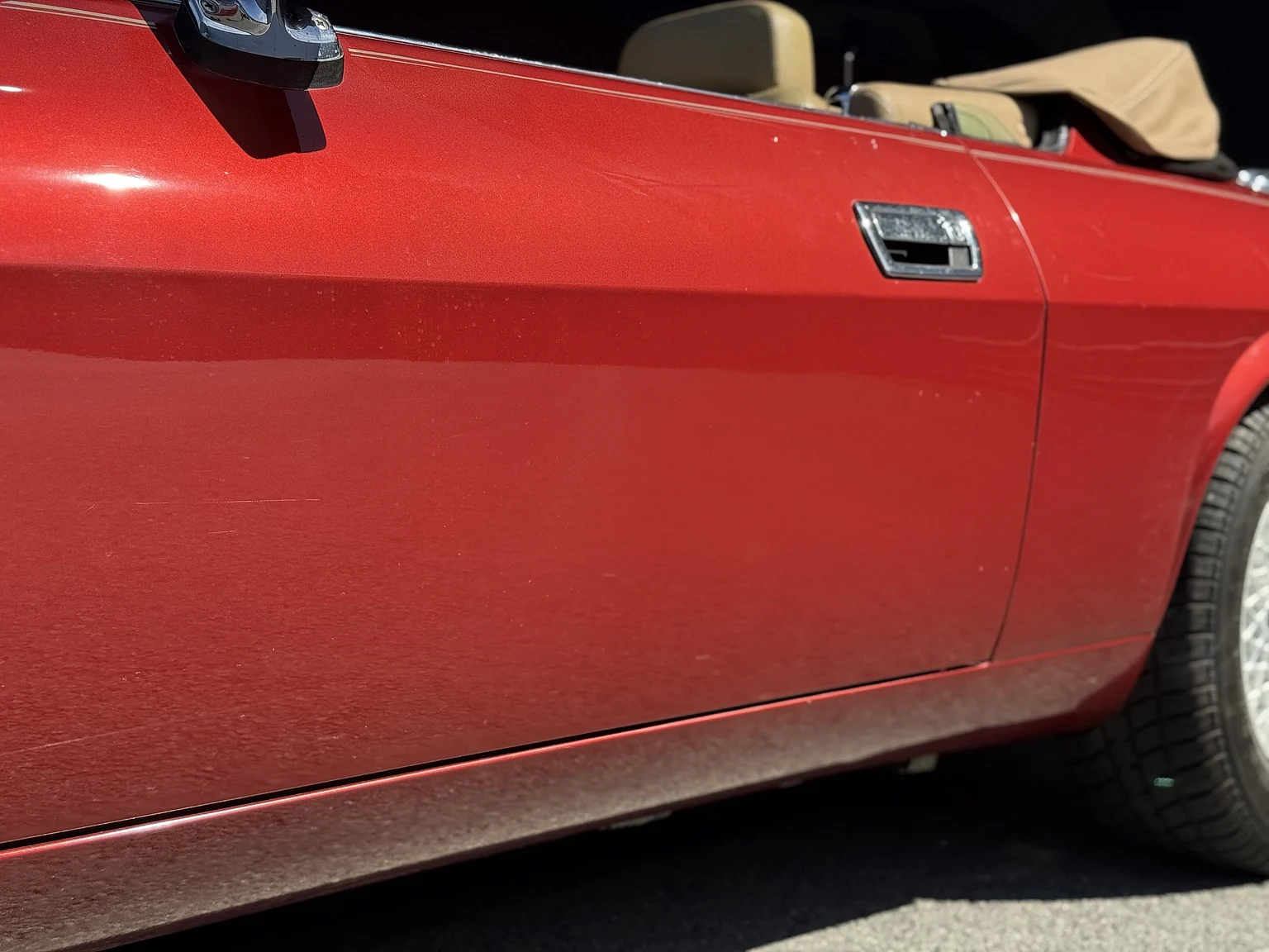 Exterior image of 1993 Jaguar XjS Cabriolet (57)