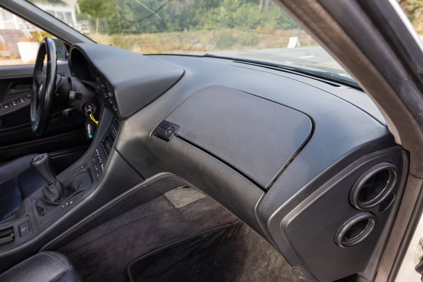 Innenraumfoto von 1991 BMW 850i (24)